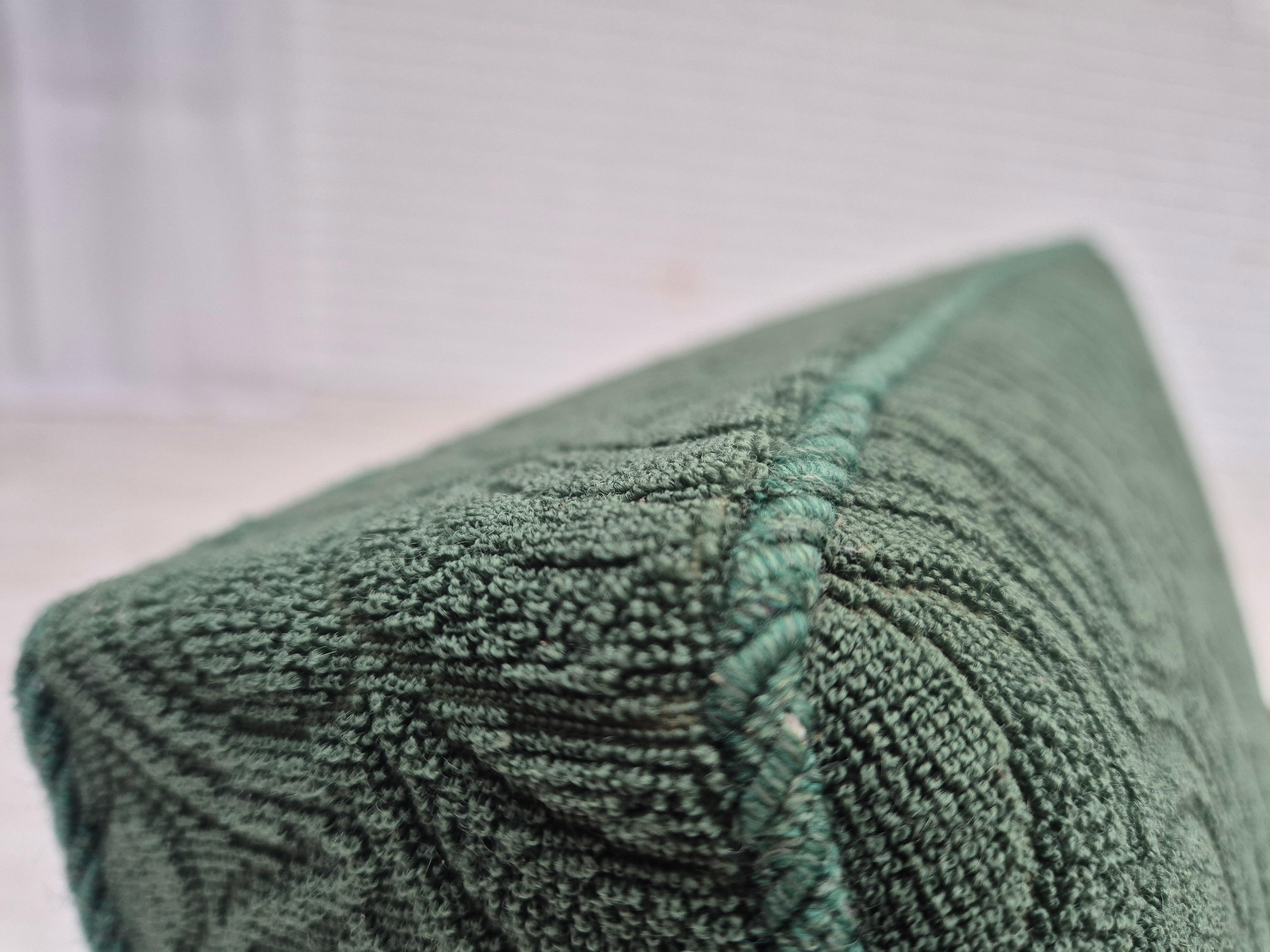 1950s, Danish relax chair, green furniture blend wool fabric, beech wood. For Sale 9