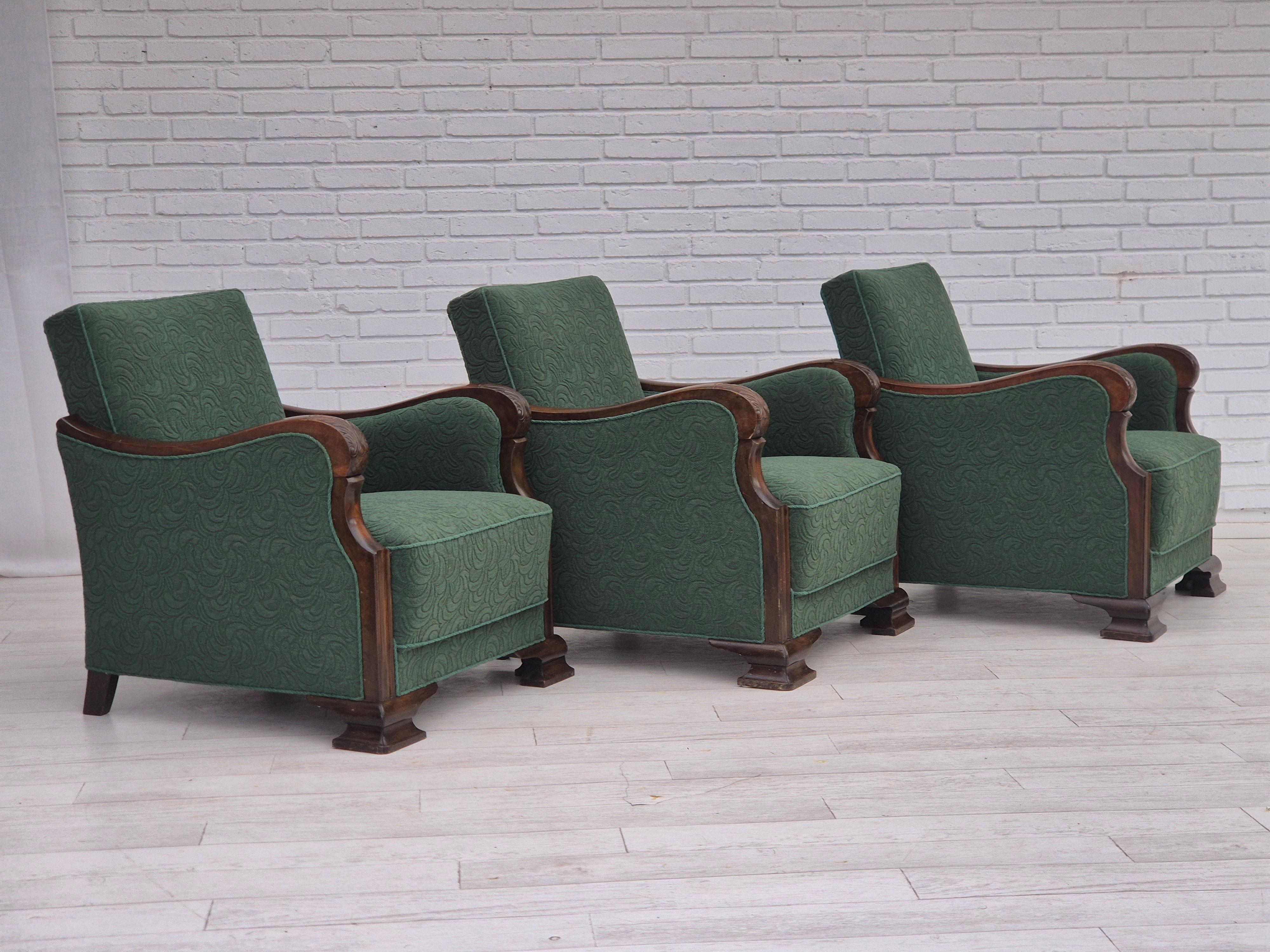 1950s, Danish relax chair, green furniture blend wool fabric, beech wood. For Sale 13