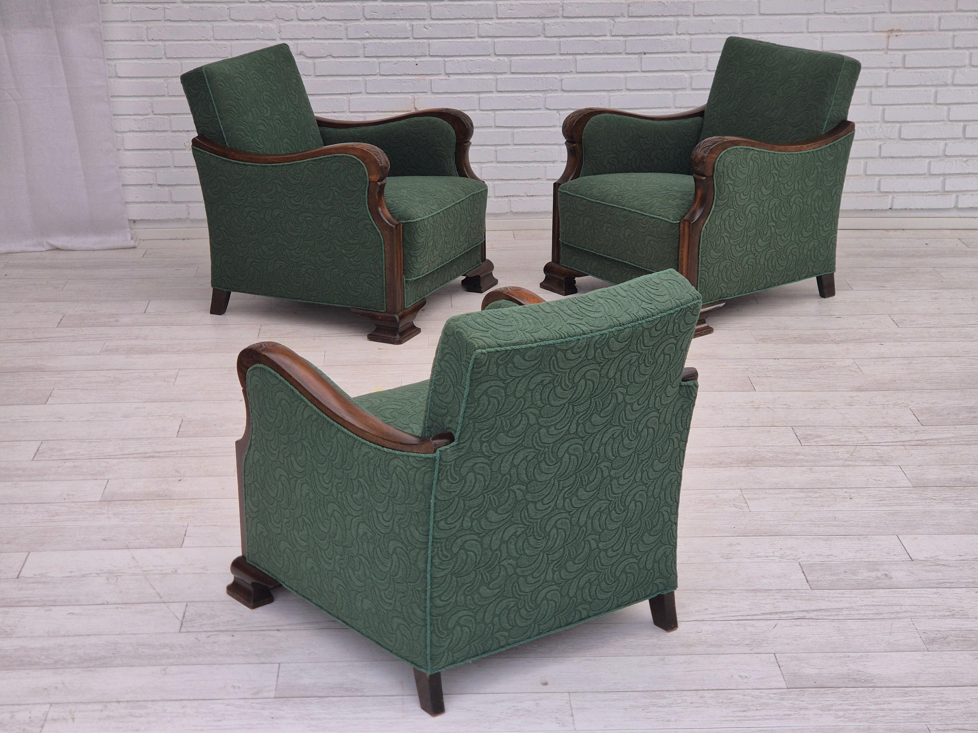 1950s, Danish relax chair, green furniture blend wool fabric, beech wood. For Sale 14
