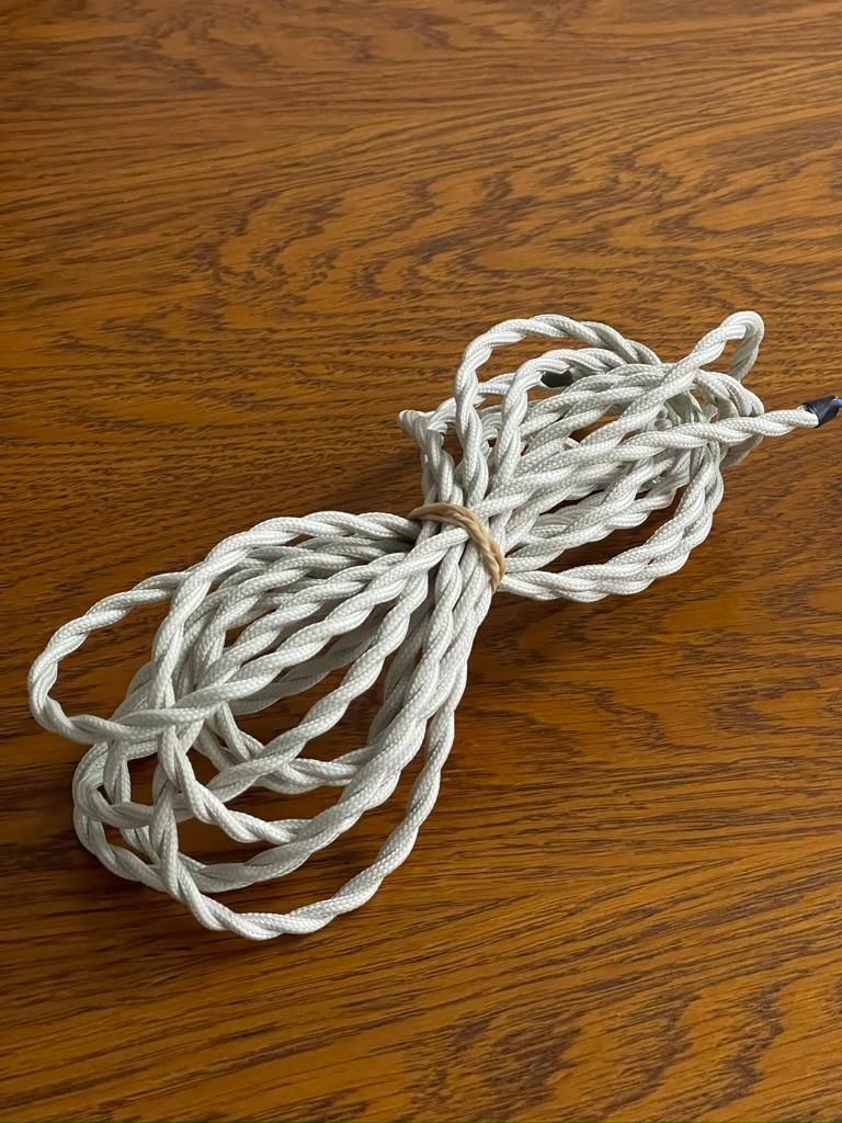 Grès Lampe de table danoise en grès des années 1950, émaillée dans des tons terreux avec un motif ludique. en vente