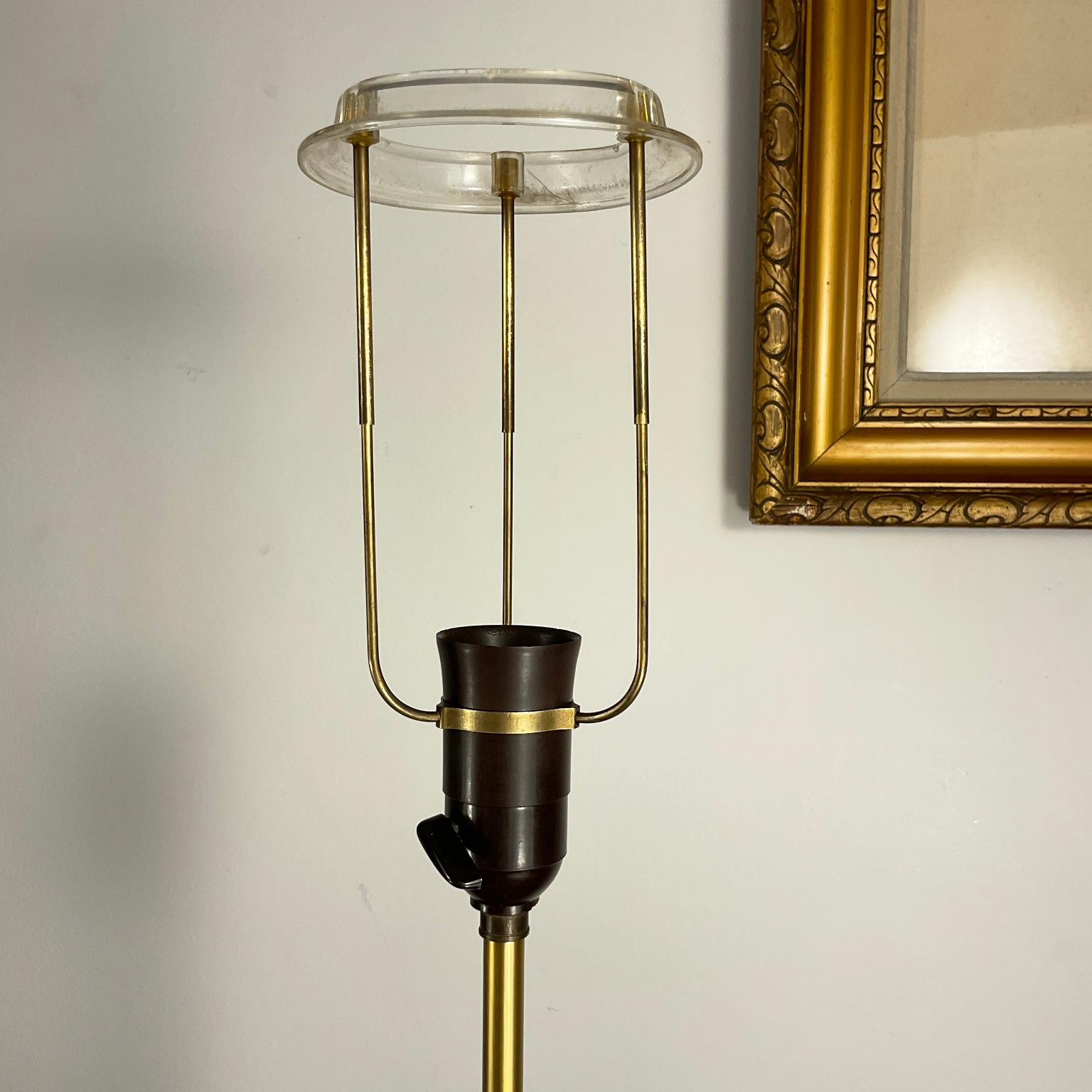 1950s Danish Table Lamp Designed by Aage Petersen Manufactured by Le Klint In Good Condition For Sale In London, GB