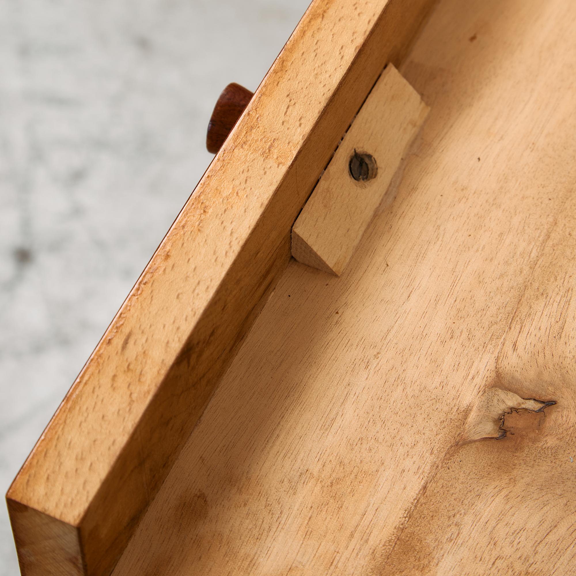 1950s Danish Teak Coffee Table with Drawers and Pull-Out Tray en venta 12