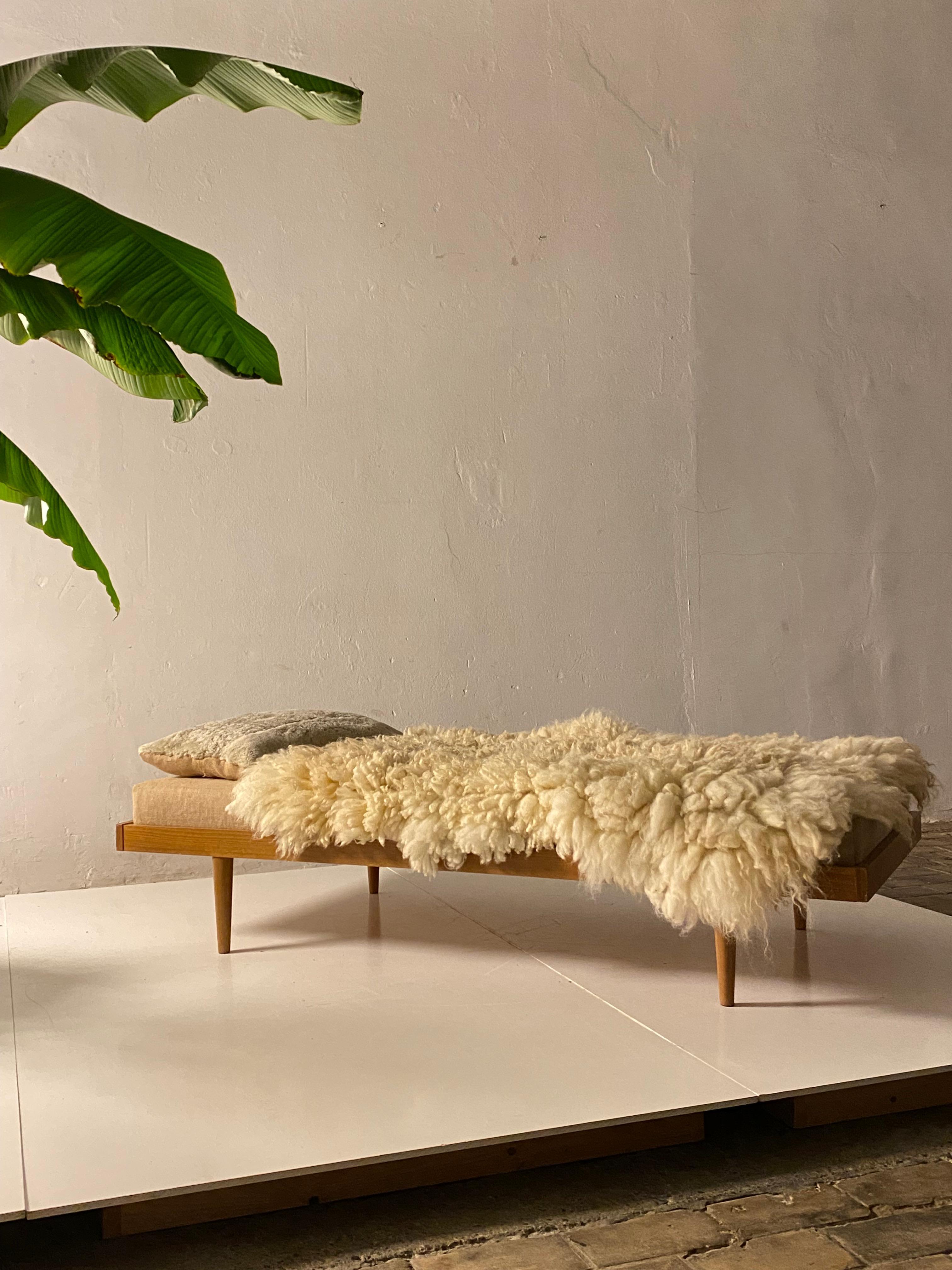 1950's Danish Teak Daybed with Felted Wensleydale Texel Sheep Wool & Raw Cotton 6