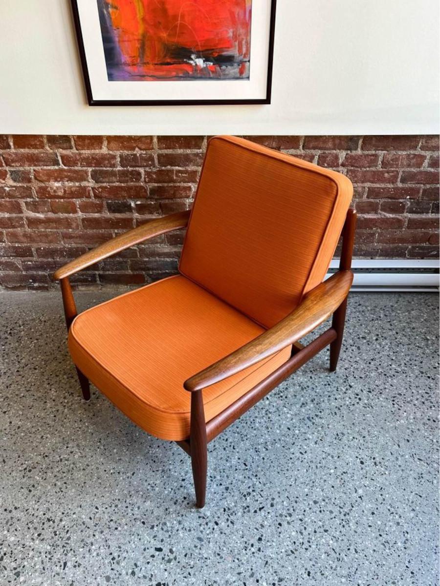 1950s Danish Teak FD-118 Lounge Chairs by Grete Jalk for France and Daverkosen In Excellent Condition In Victoria, BC