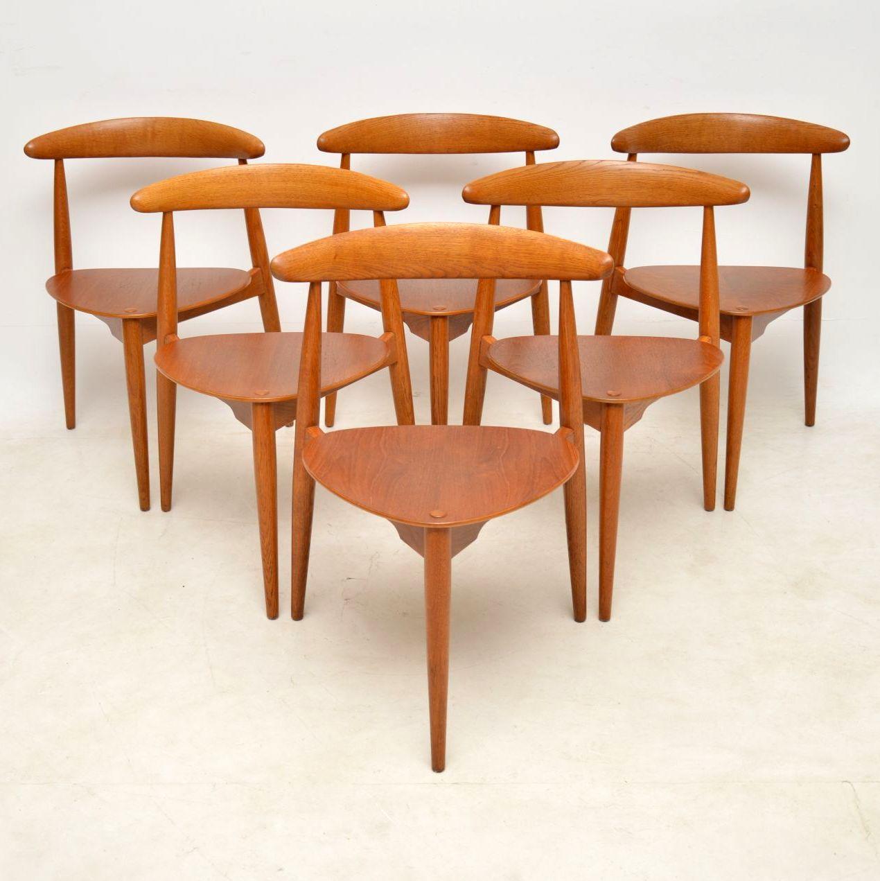 Mid-20th Century 1950s Danish Teak & Oak Dining Table & Chairs by Hans Wegner for Fritz Hansen