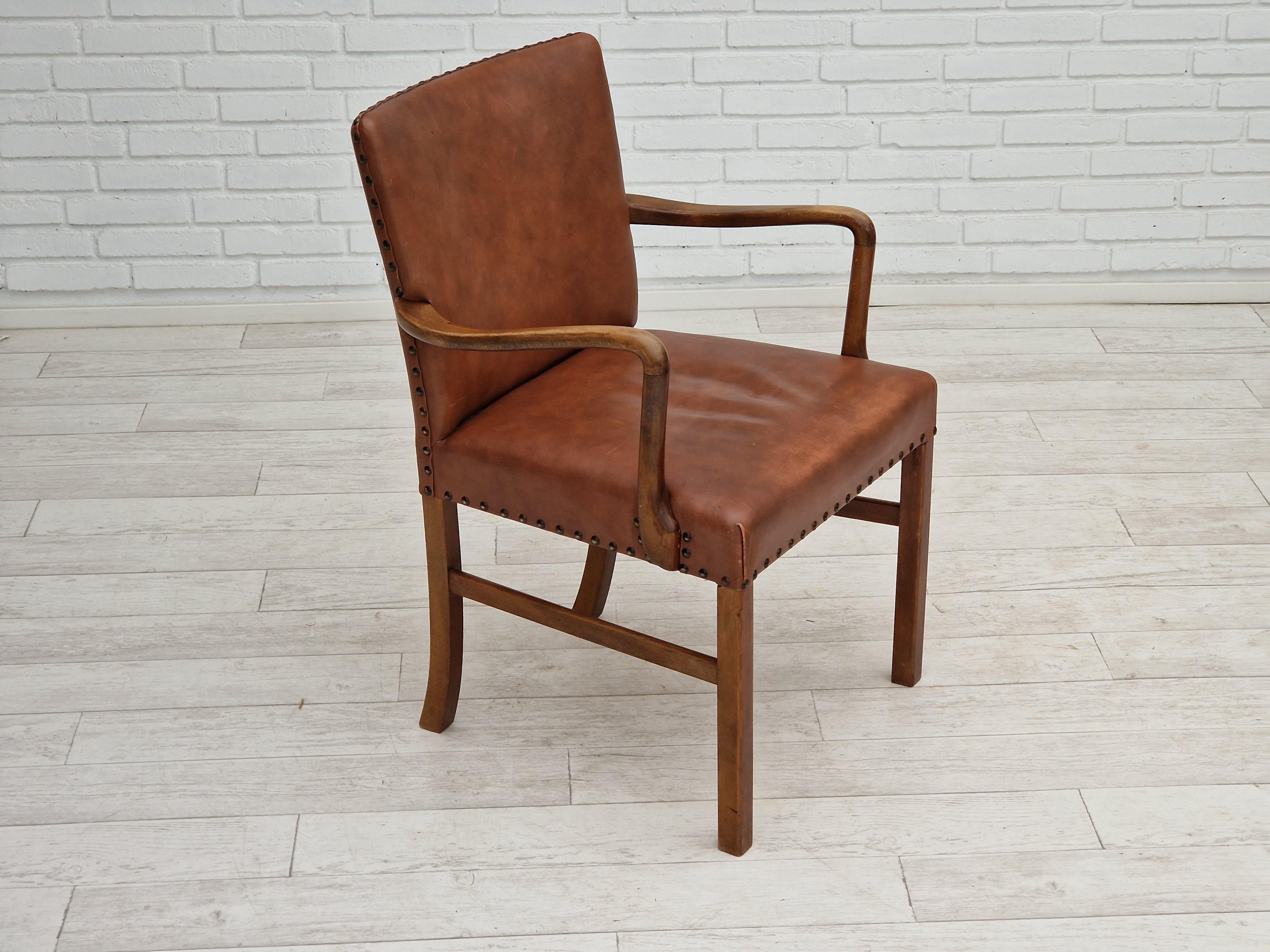 1950s, Danish Vintage Armchair, Original Condition, Leather, Beechwood In Good Condition In Tarm, 82