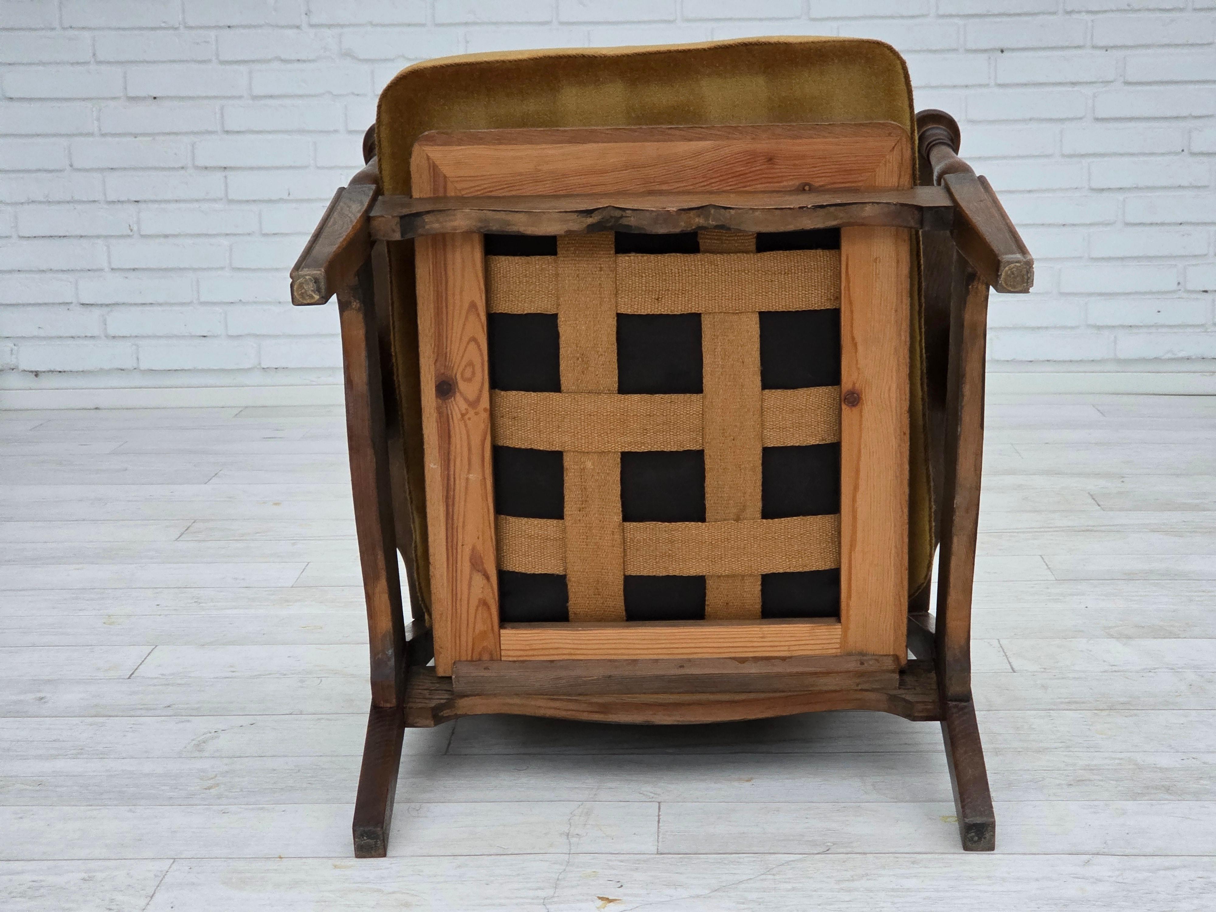 1950s, Danish vintage armchair, original green furniture velour, oak wood. For Sale 6