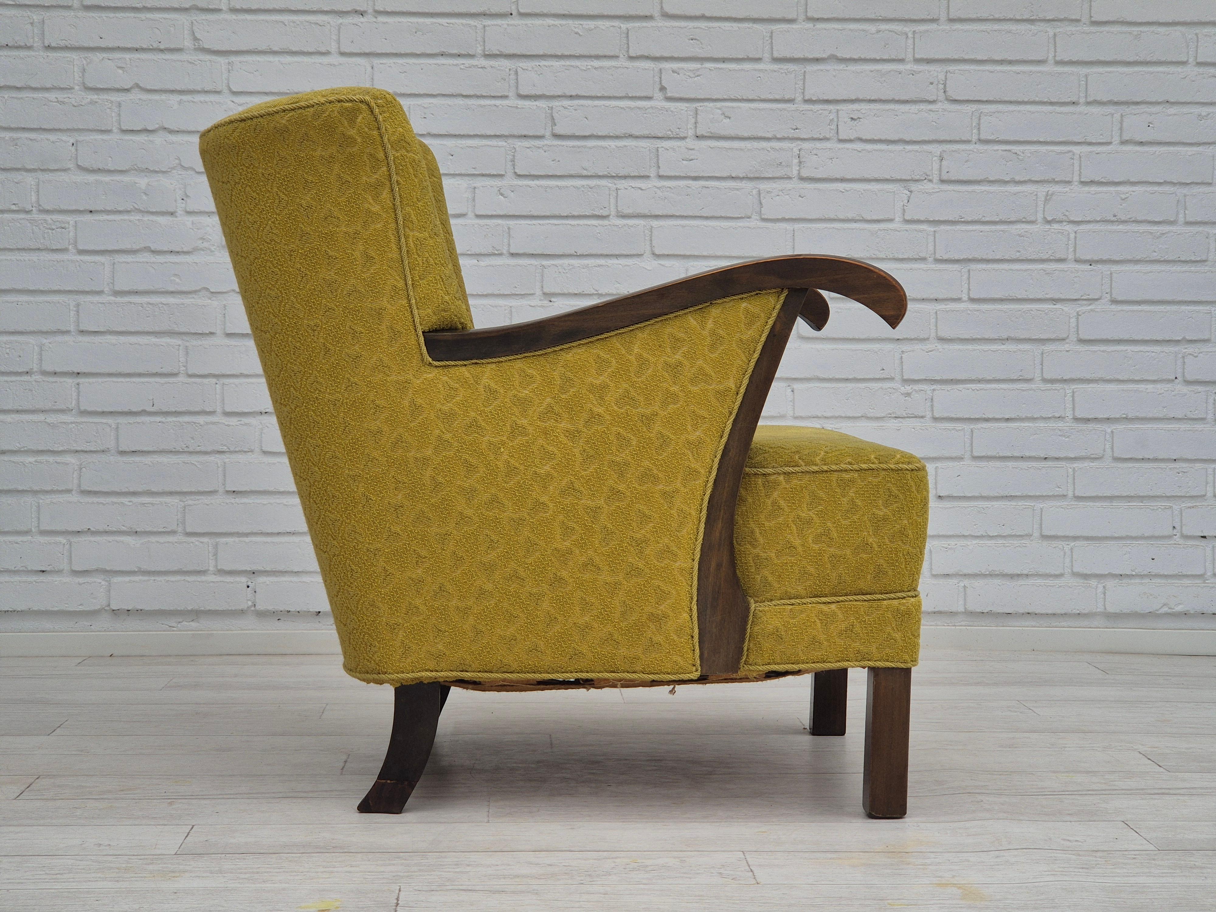 1950s, Danish vintage chair, light green wool fabric, beech wood. In Good Condition For Sale In Tarm, 82