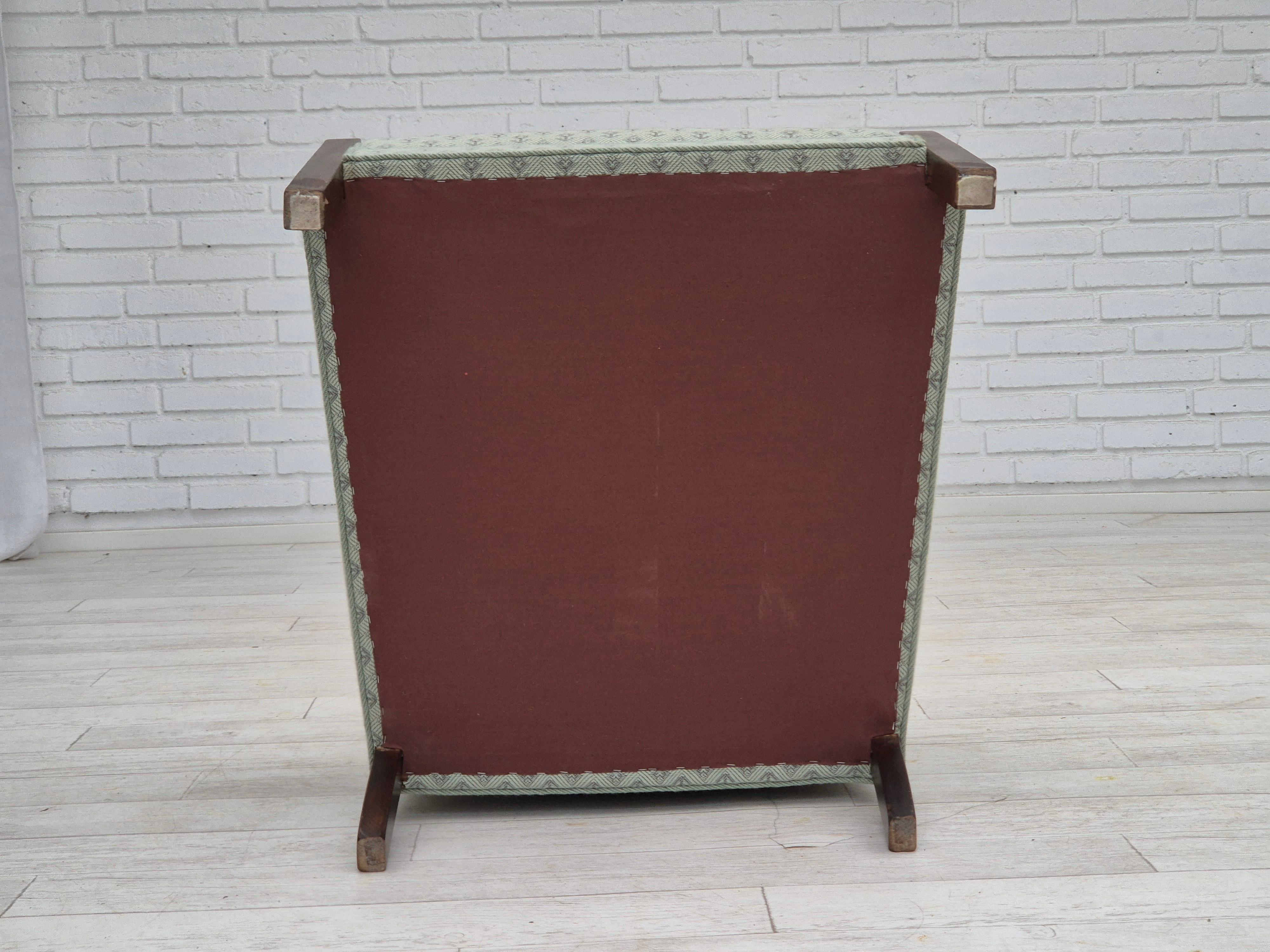 Sillón danés vintage de los años 50, retapizado, tejido de mezcla de lana. en venta 6