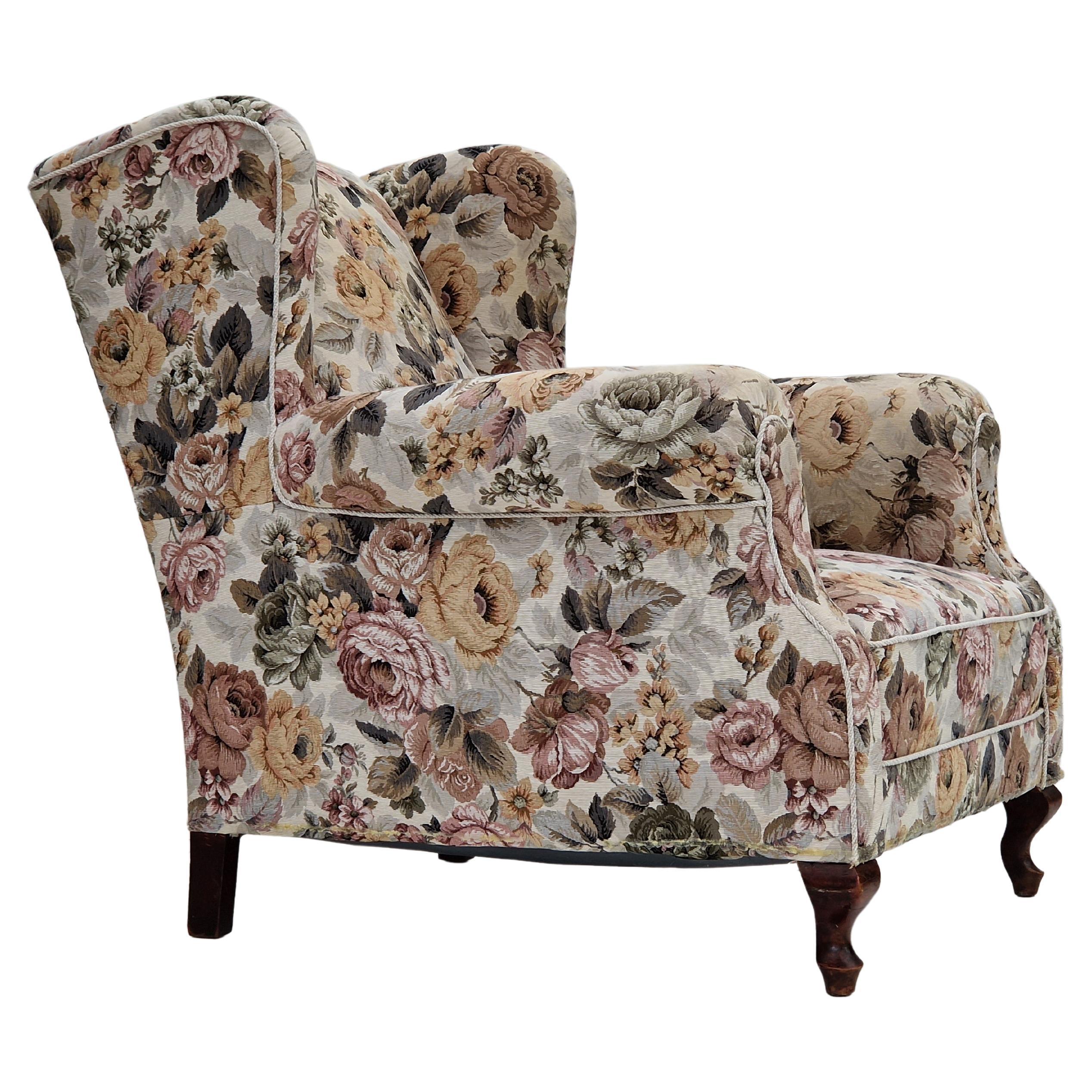 1950s, Danish vintage relax chair in "flowers" fabric, original condition. en vente