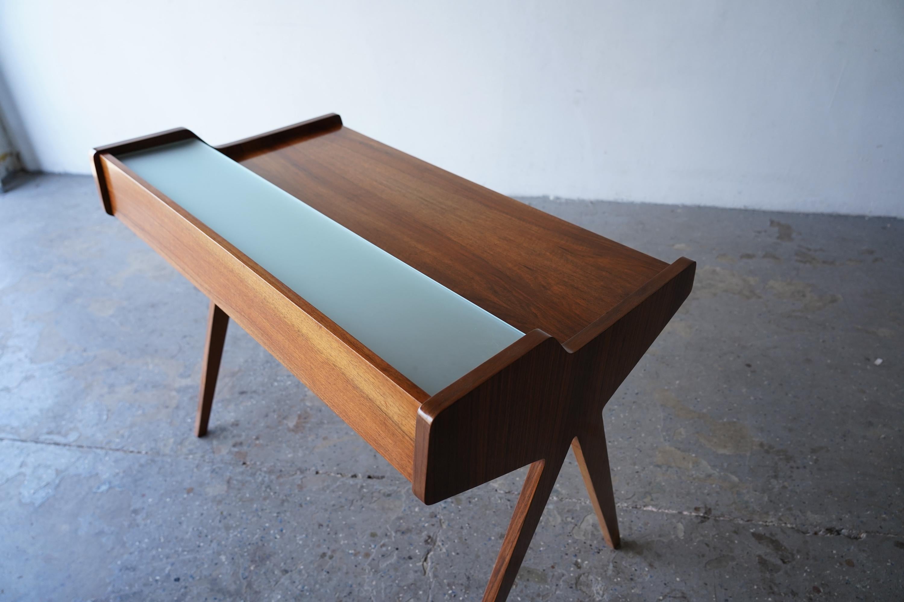 1950s Danish Writing Desk by Helmut Magg — Restored Design Classic For Sale 4