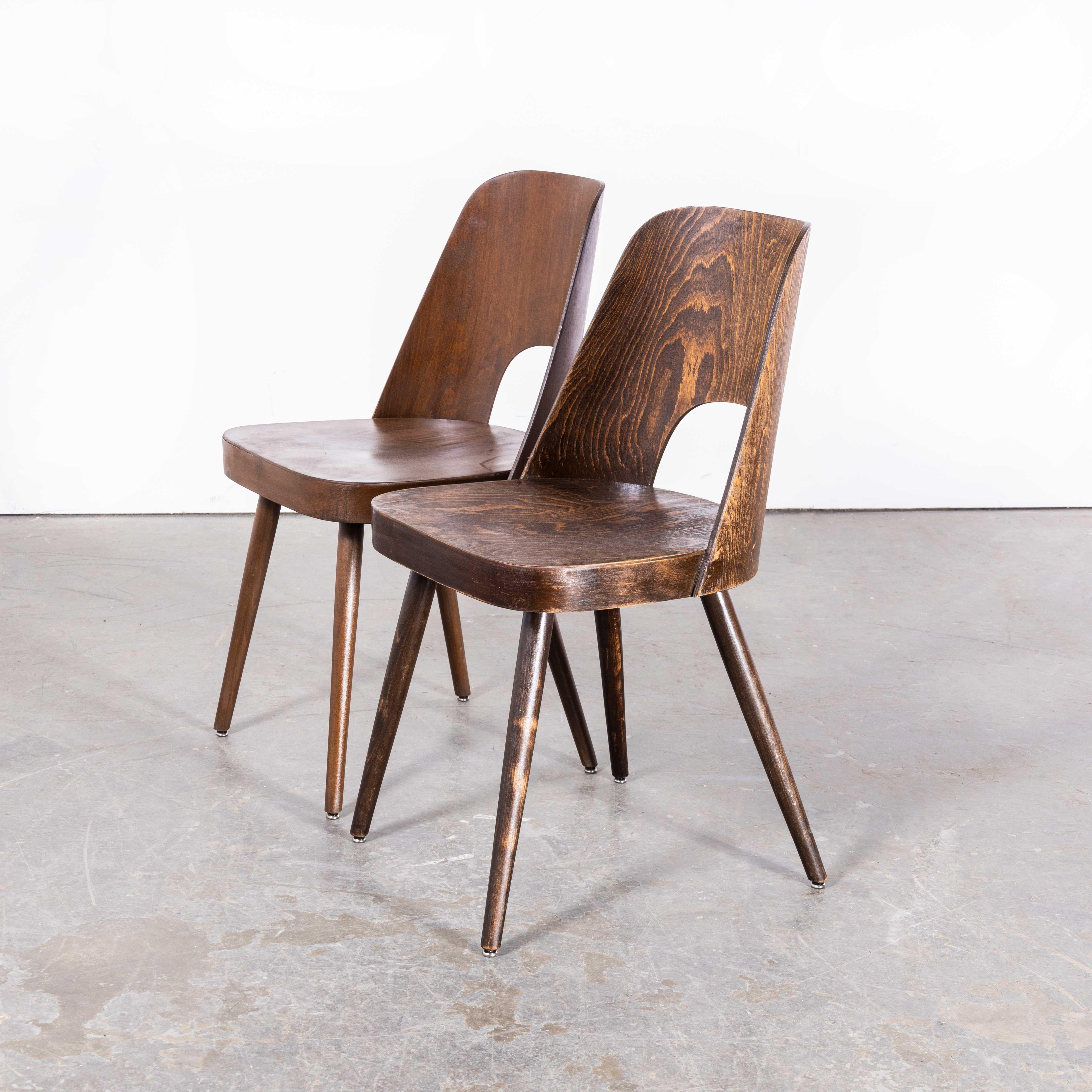 1950's Dark Beech Side Chair - Oswald Haerdtl Modell 515 - Paar im Angebot 4