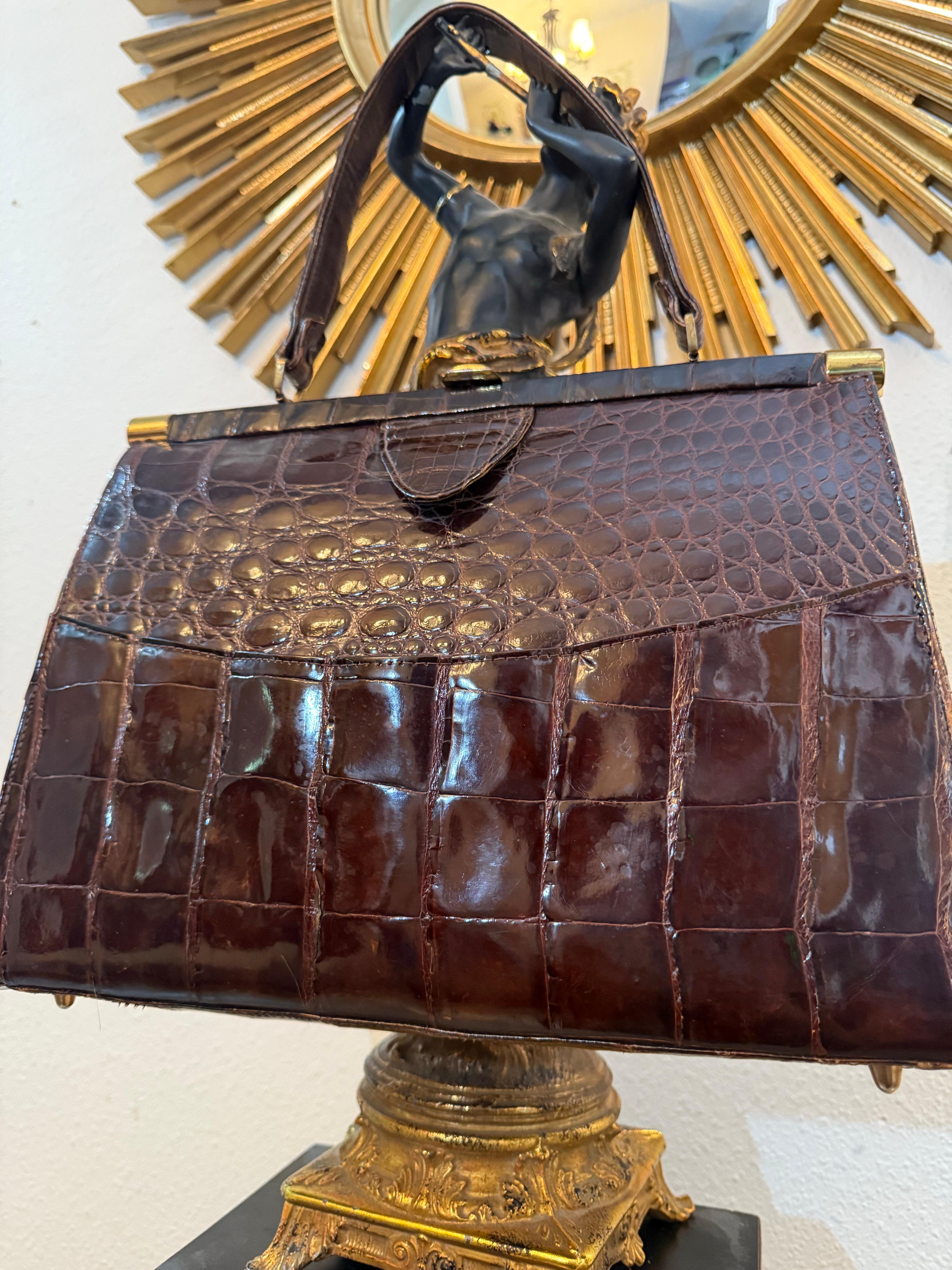 Black 1950s Dark Brown Crocodile Handbag with Gold-Tone Hardware - Leather Lined For Sale