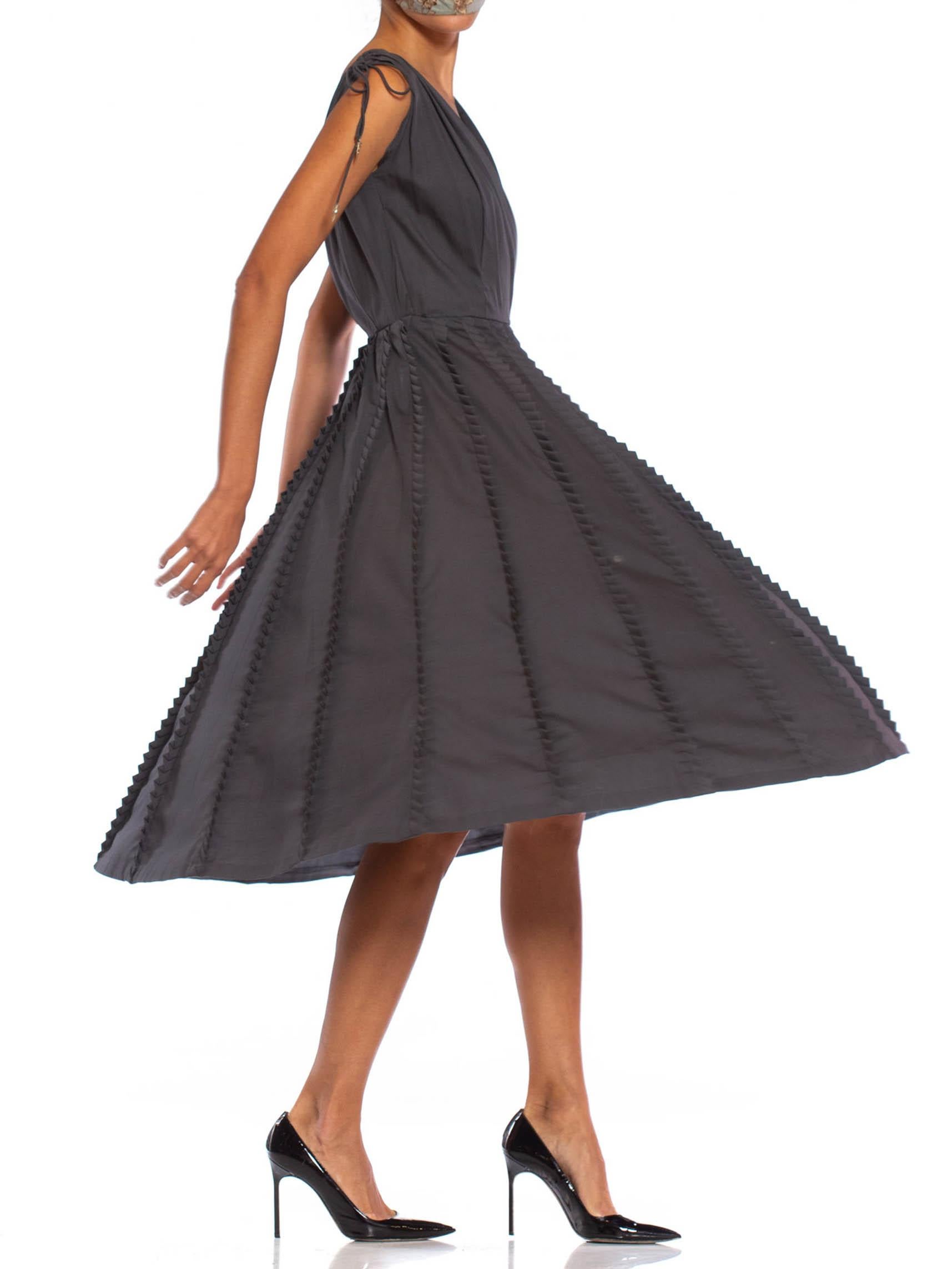 1950S Dark Grey Cotton Fit & Flare Dress With Unique Pleated Ruffles For Sale 2