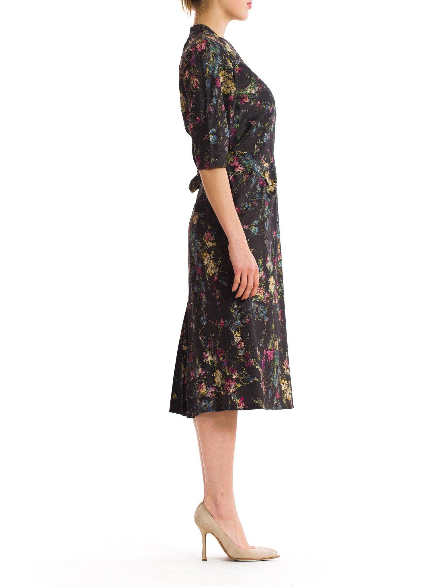 Women's 1950S Dark Grey Floral Silk Shantung Day To Night Dress With Belted Waist