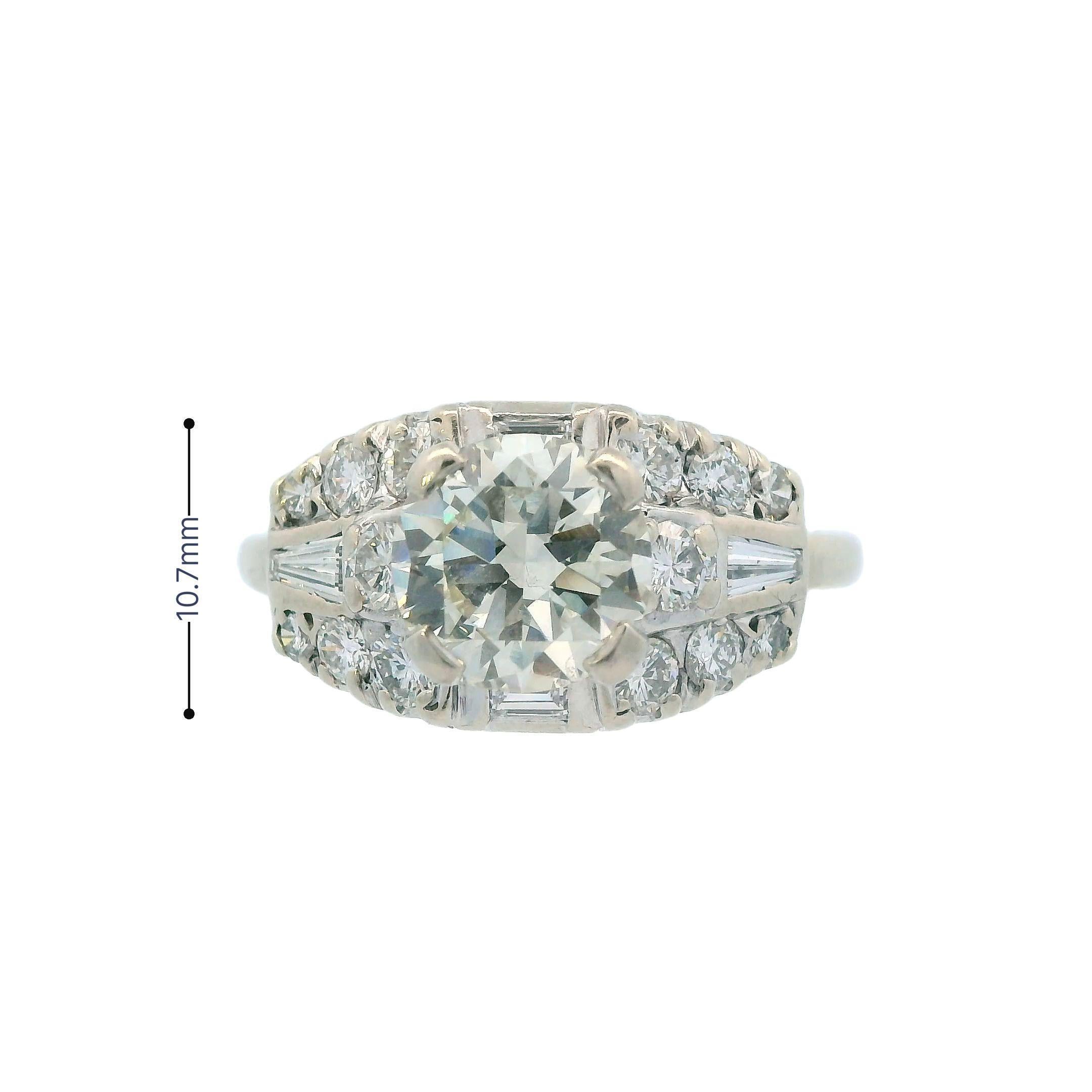 Anello Deco anni '50 in oro bianco 14k e diamanti tondi/baguette in vendita 3