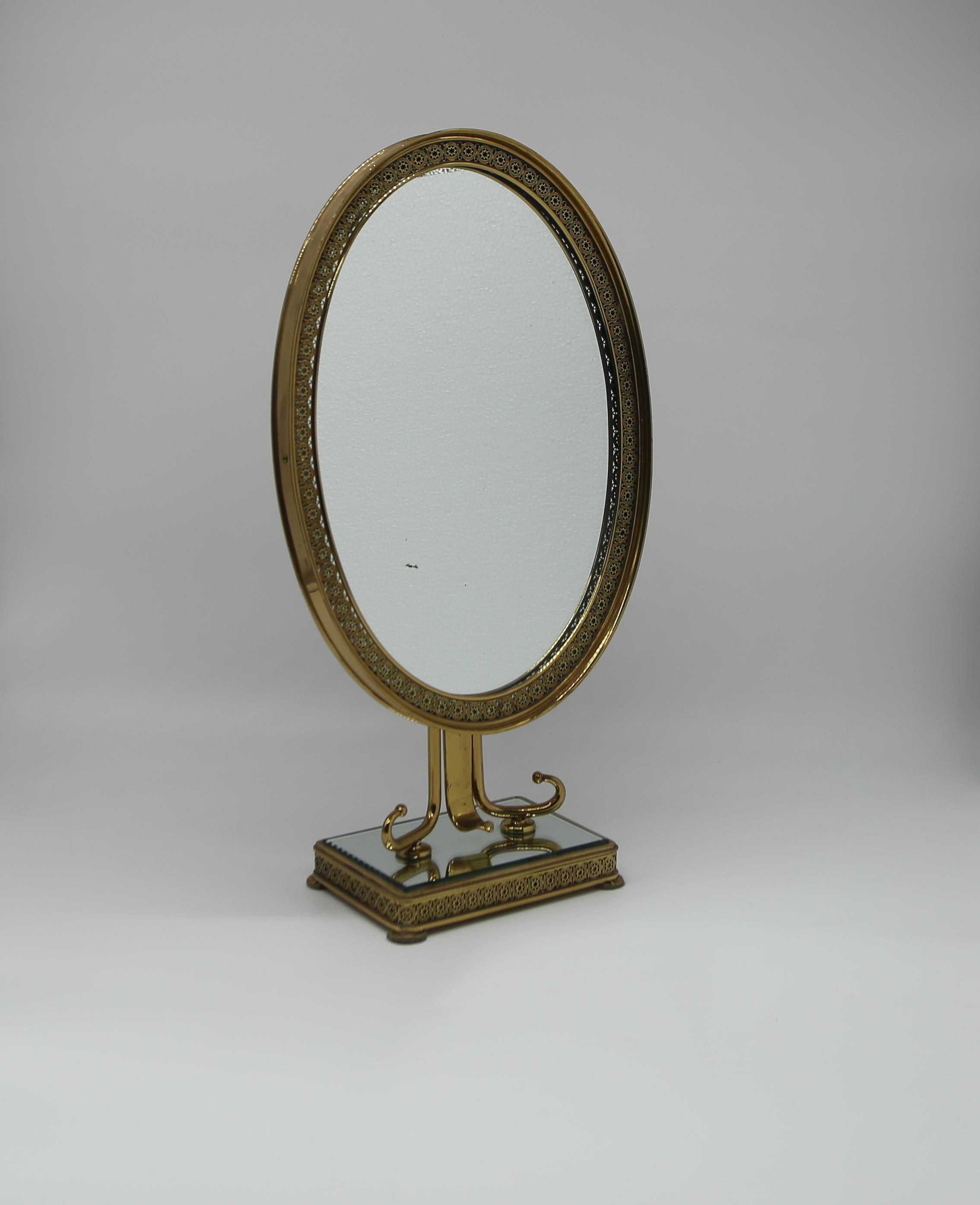 Mid-20th Century 1950s Decorated Brass Table Mirror Made in Italy For Sale
