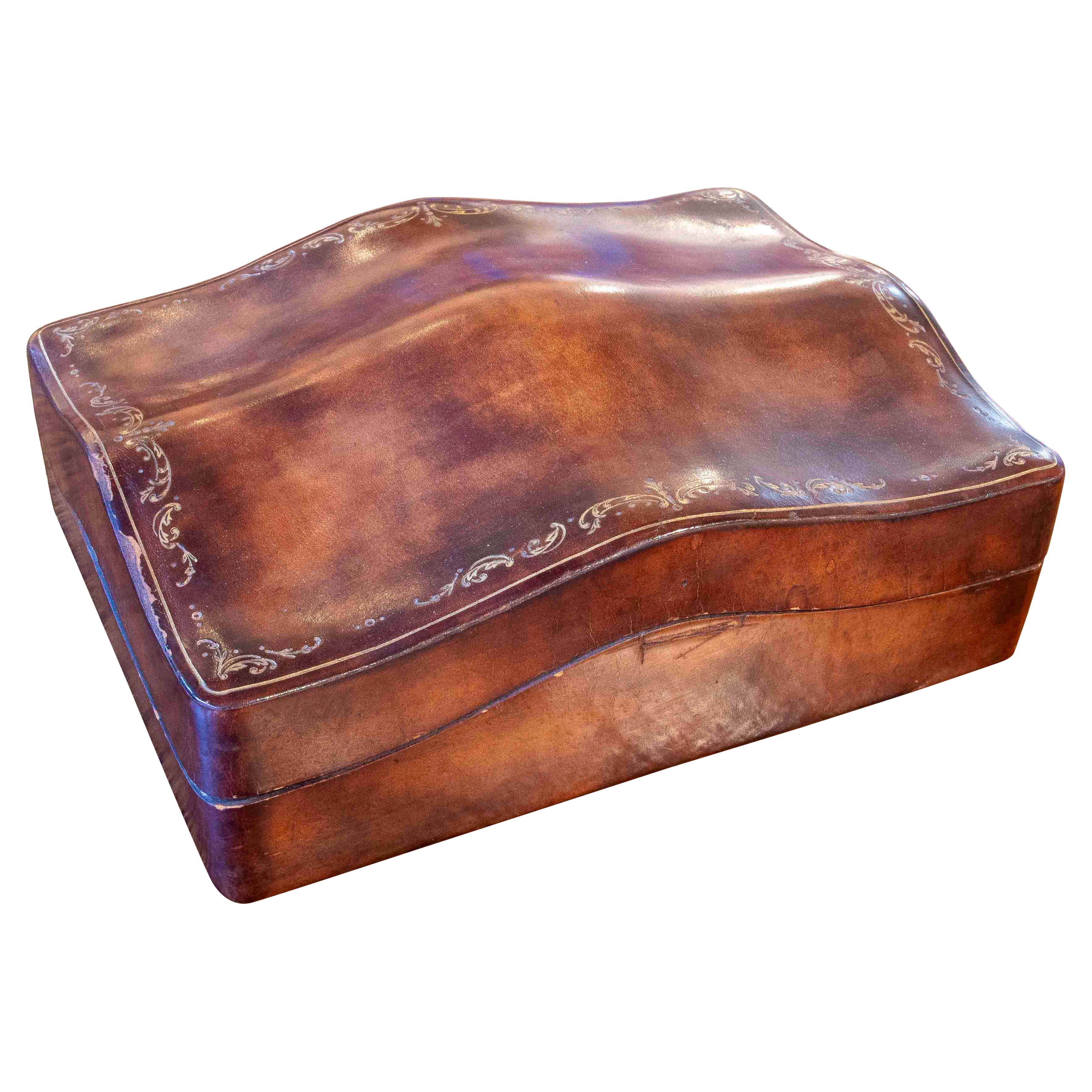 1950s Decorative Brown Leather Box with a Wavy Shape and Gold Details. Italy For Sale
