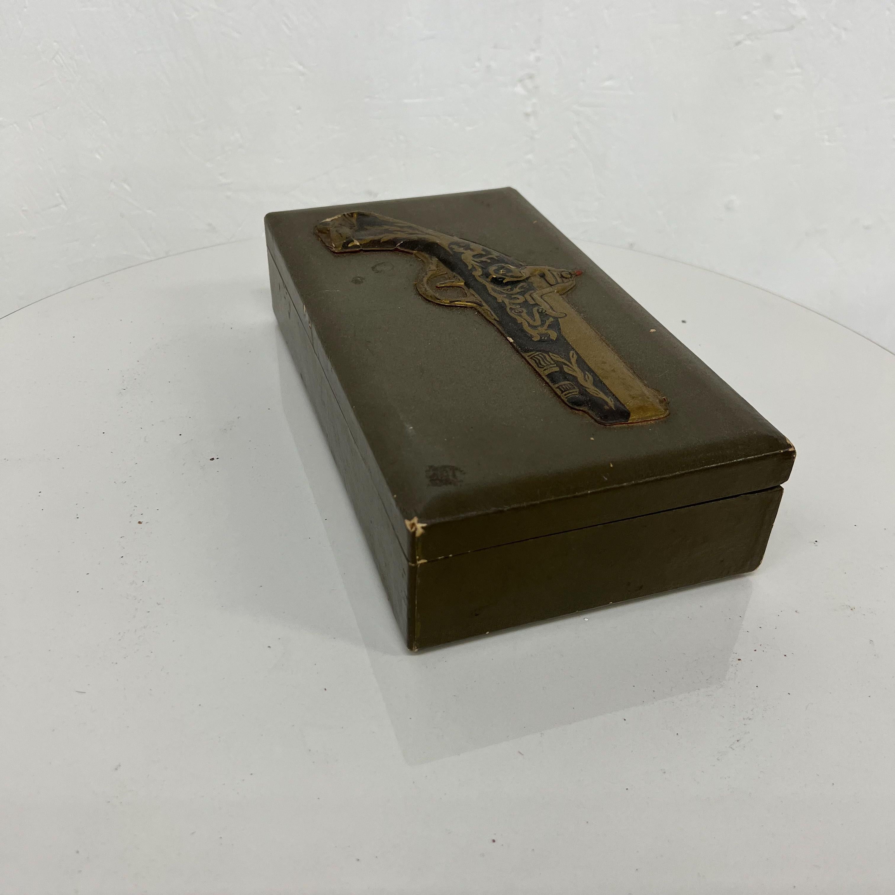 1950s Decorative Old Pistol Box Sectioned Jewelry Case Distressed Vintage 2