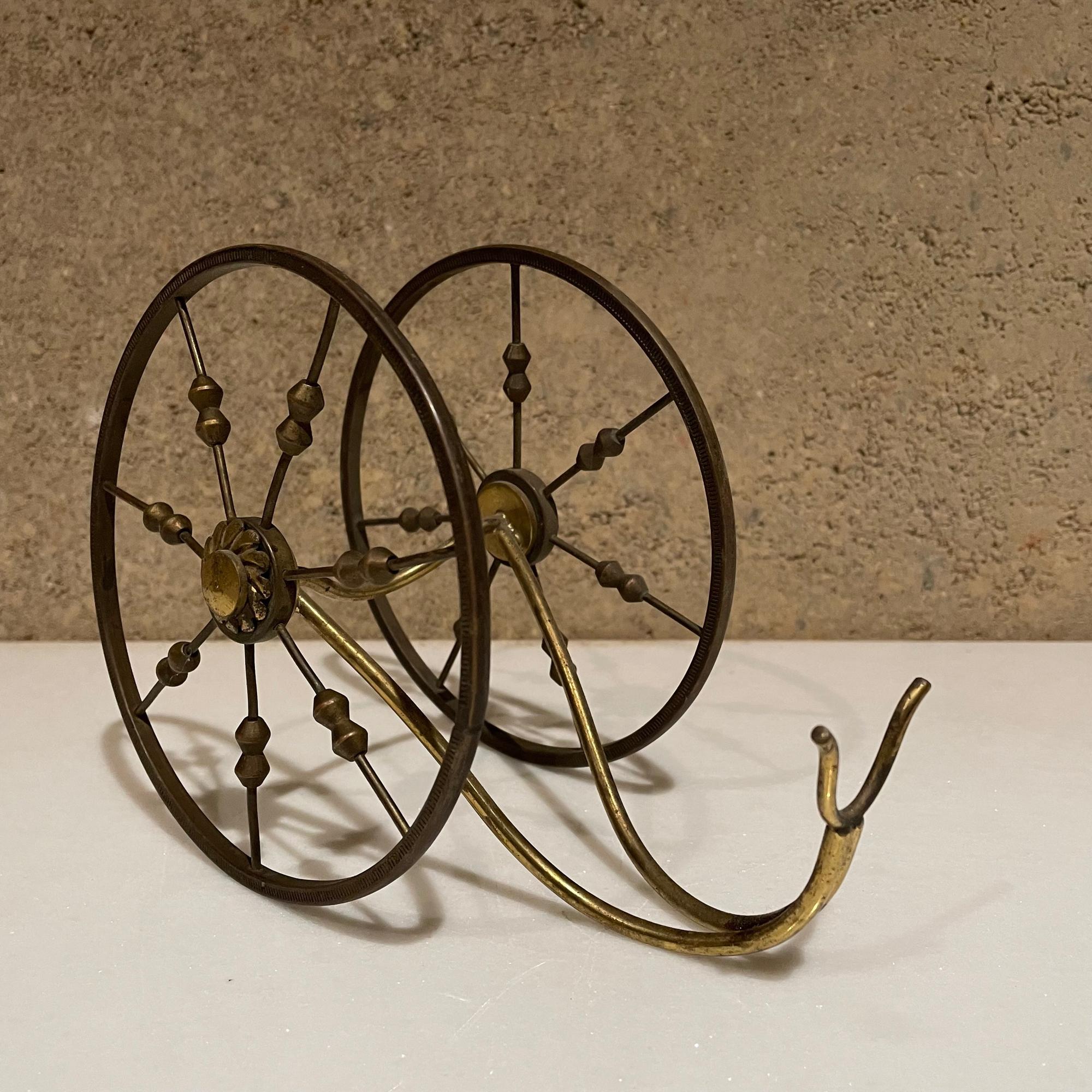 Mid-20th Century 1950s Decorative Wine Bottle Holder Spoke Wheel in Sculptural Brass from Italy  