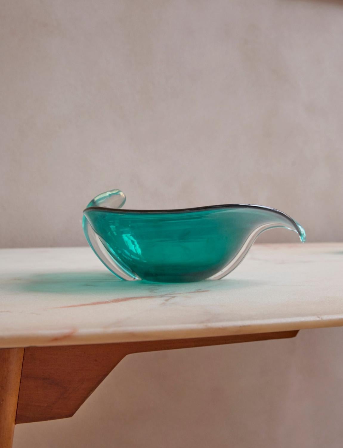 1950s Deep Marine Leaf Set by Alfredo Barbini- Bowl & 6 Cups For Sale 1