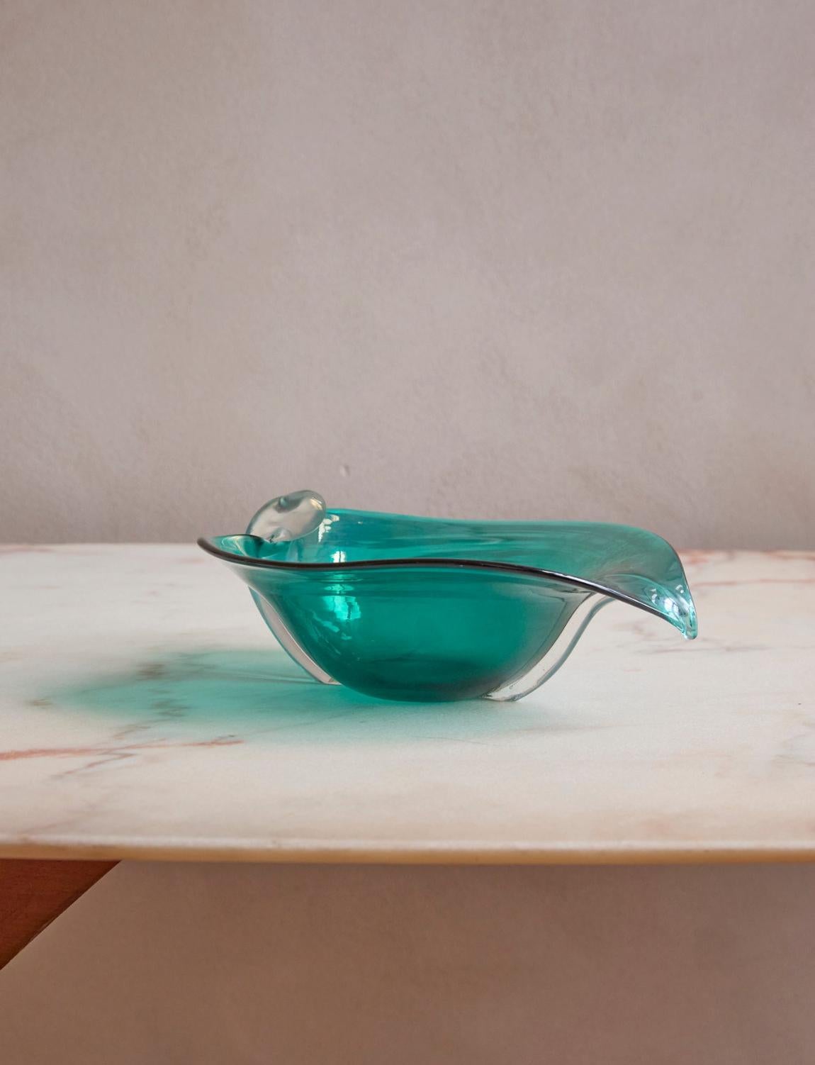 1950s Deep Marine Leaf Set by Alfredo Barbini- Bowl & 6 Cups For Sale 3