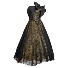 1950s Demi-Couture Ballet Length Strapless Silk Taffeta & Chantilly Lace Dress