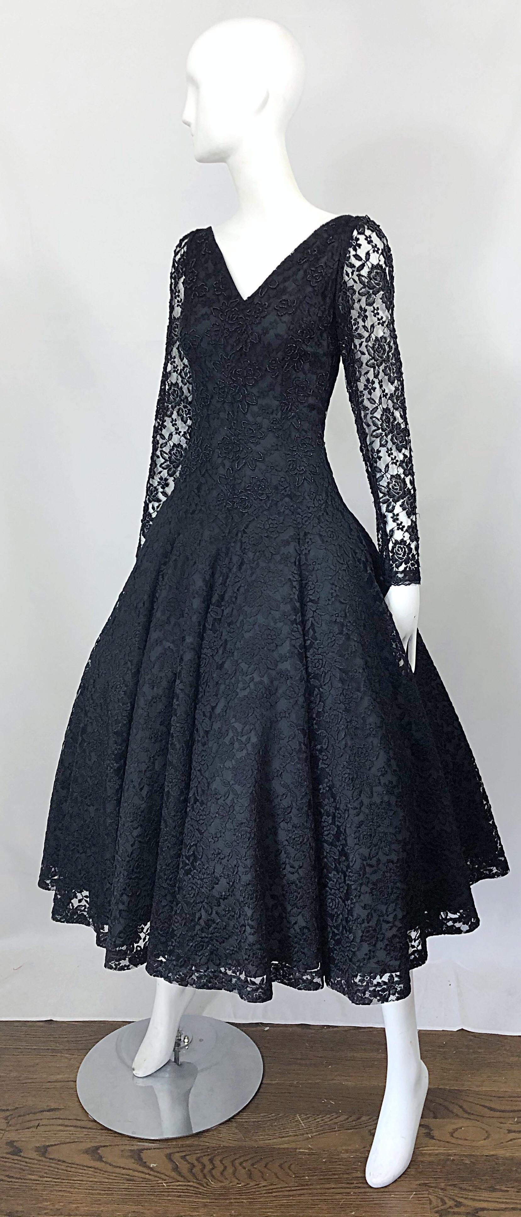 1950s black dress