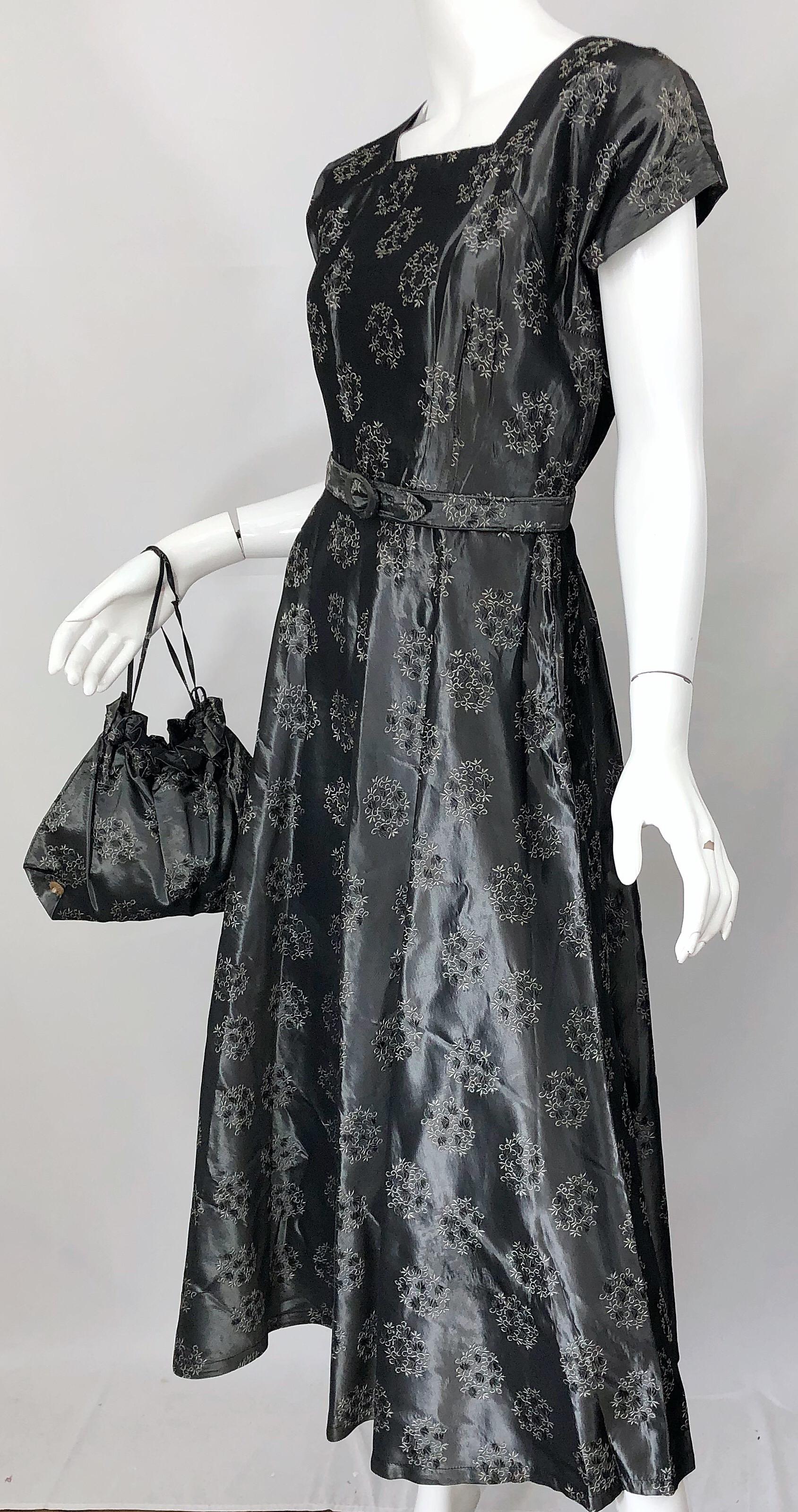 1950s Demi Couture Gunmetal Silver Grey Silk Taffeta Vintage Dress and Purse Bag For Sale 3