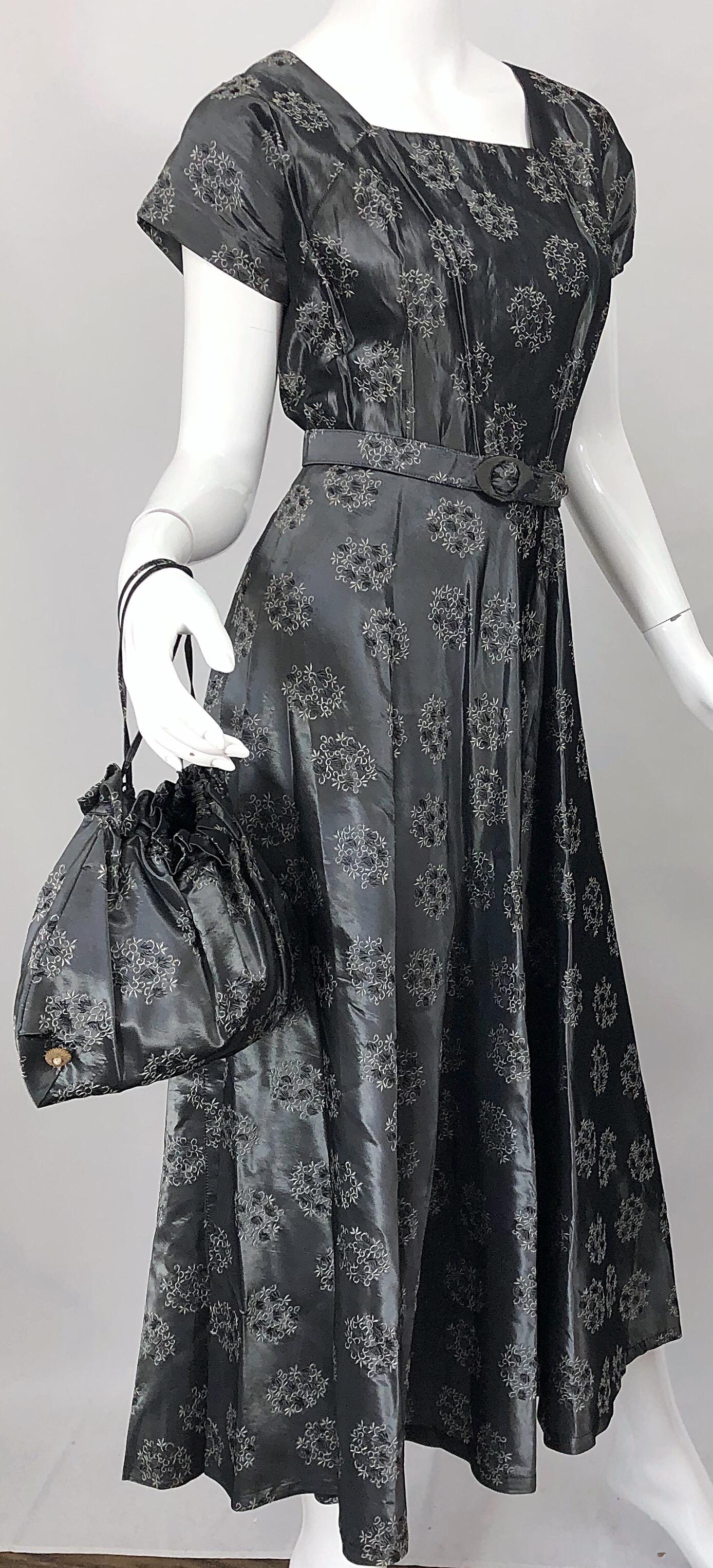Black 1950s Demi Couture Gunmetal Silver Grey Silk Taffeta Vintage Dress and Purse Bag For Sale