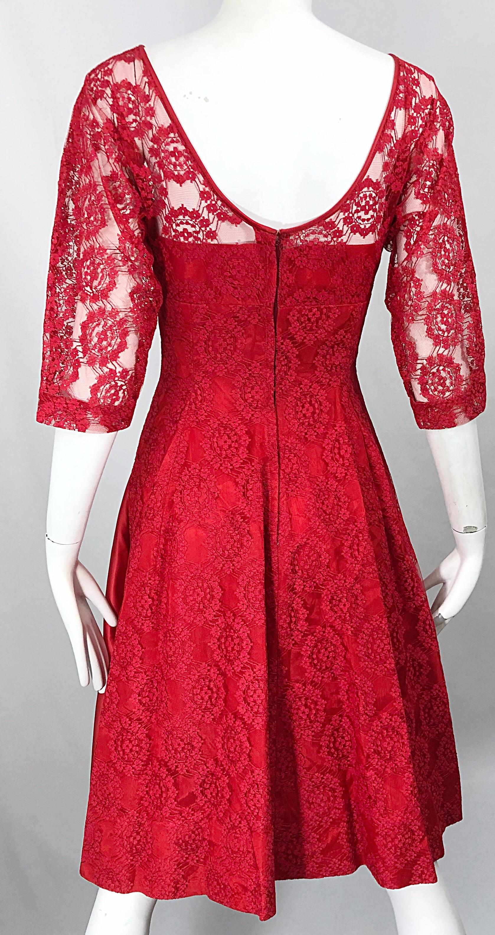 1950s Demi Couture Lips Stick Red Silk Lace 3/4 Sleeve Vintage 50s Dress For Sale 4