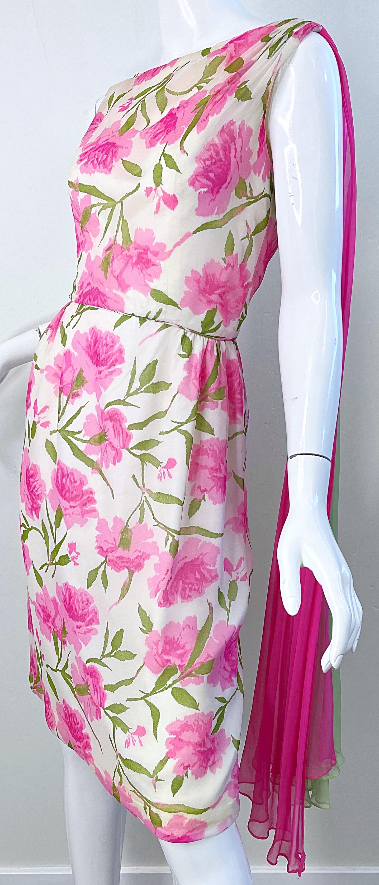 Vestido vintage años 60 Demi Couture de gasa de seda con estampado floral rosa + verde en venta 7