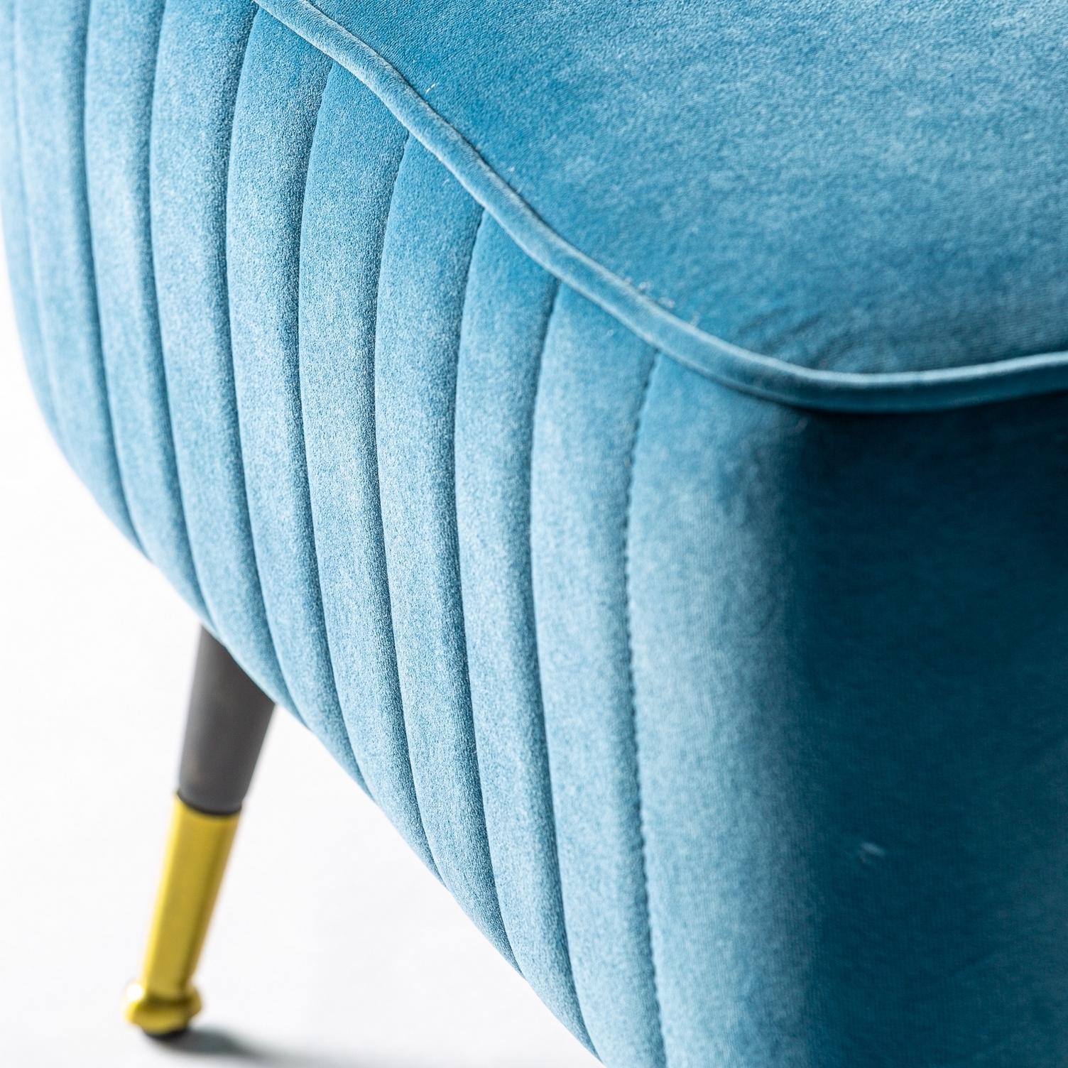 Contemporary 1950s Design and Vintage Style Blue Velvet and Black Feet Armchair For Sale