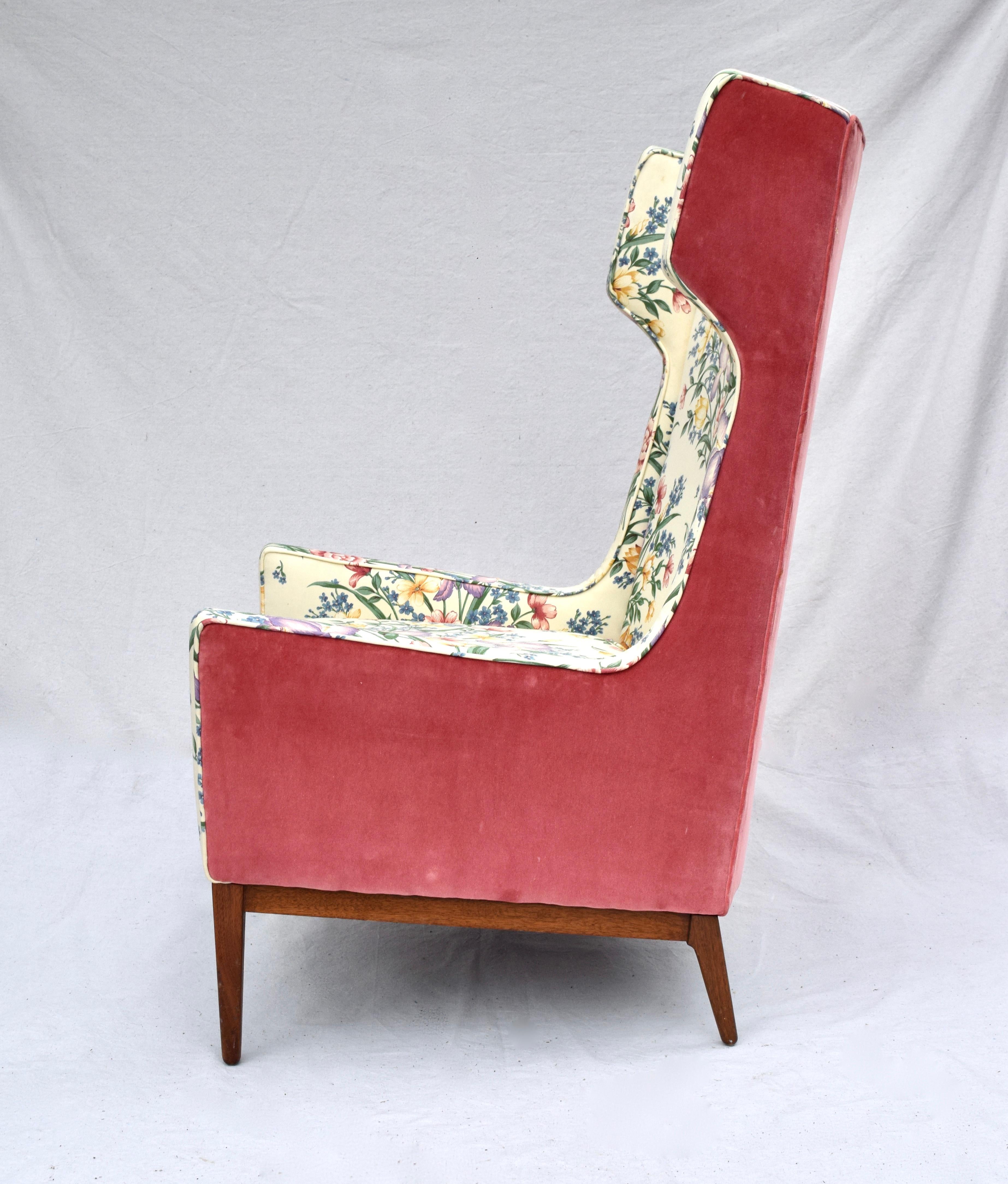 European 1950's Designer Wingback Chair in the Manner of Gio Ponti