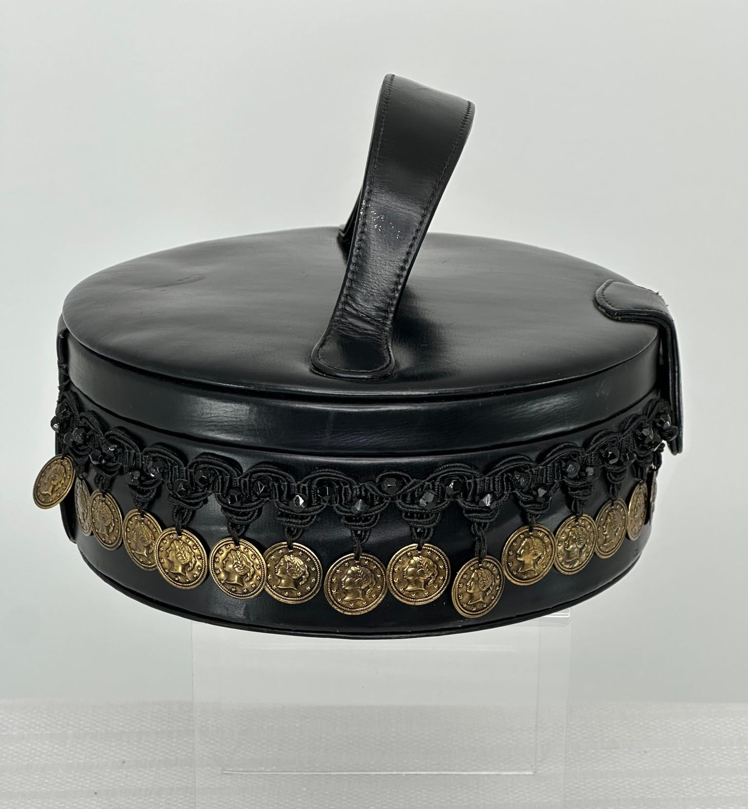 1950 Deutz Nero Maniglia superiore in pelle Moneta d'oro e perline Borsa novità Vtg. In condizioni buone in vendita a West Palm Beach, FL
