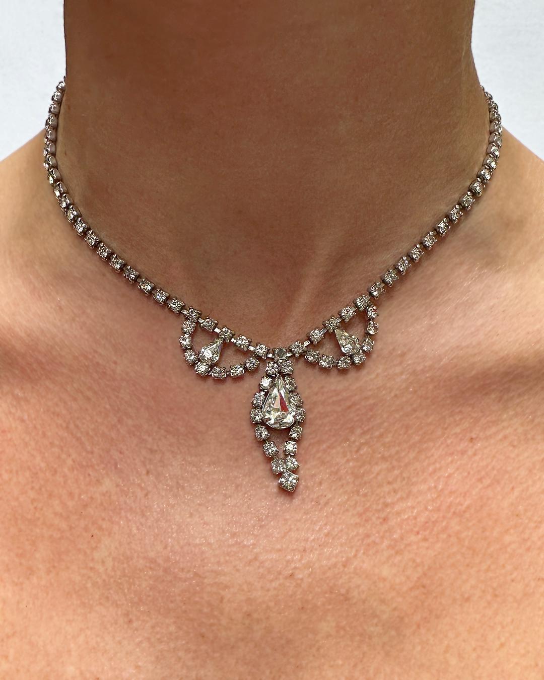 Regency 1950s Diamanté Parure: Choker Necklace + Earclips For Sale