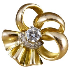 1950s Diamond 0.70 Carat Ribbon Ring in 18 Karat Yellow Gold