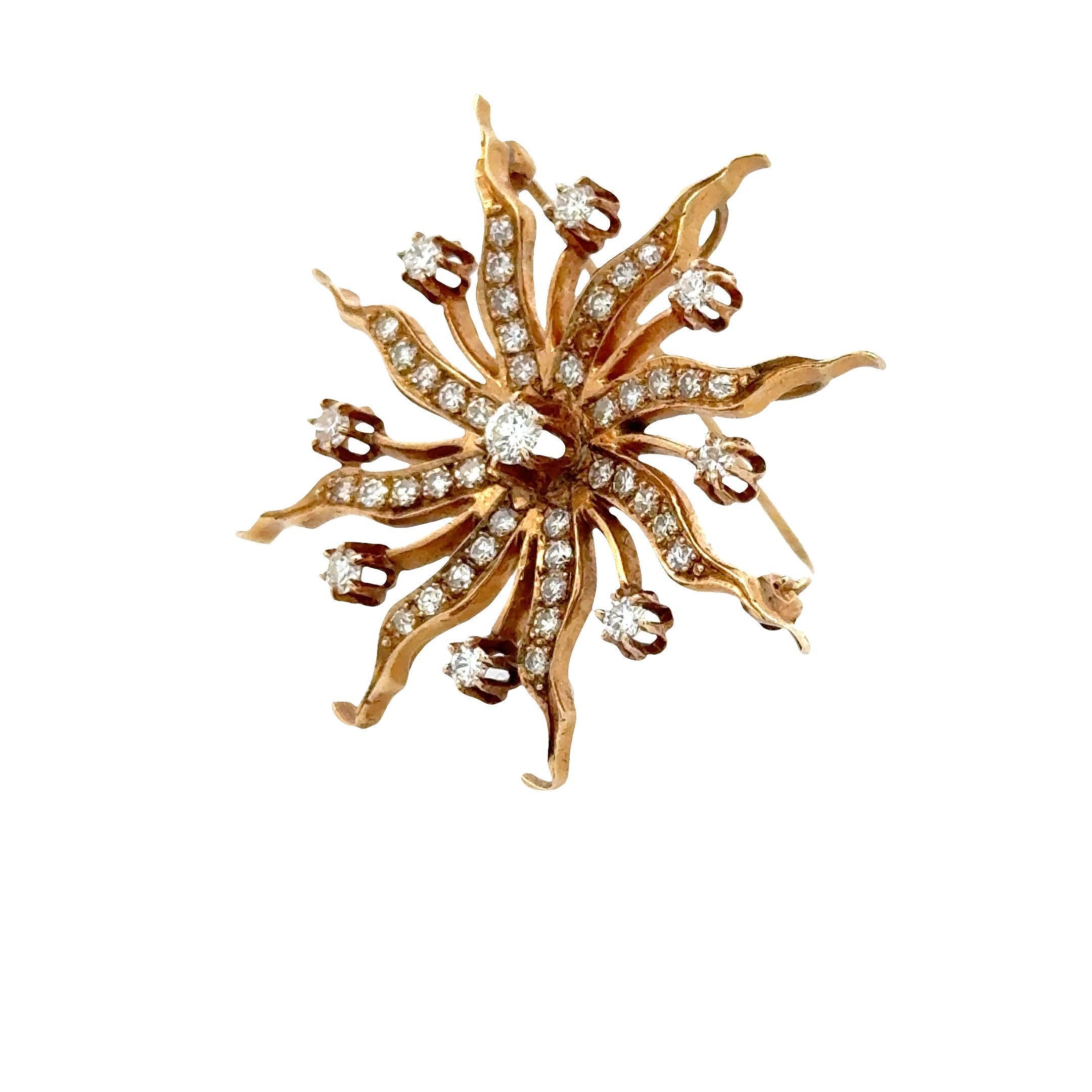 1950's Diamond 14 Karat Yellow Gold Starburst Brooch Pin In Excellent Condition For Sale In Boca Raton, FL