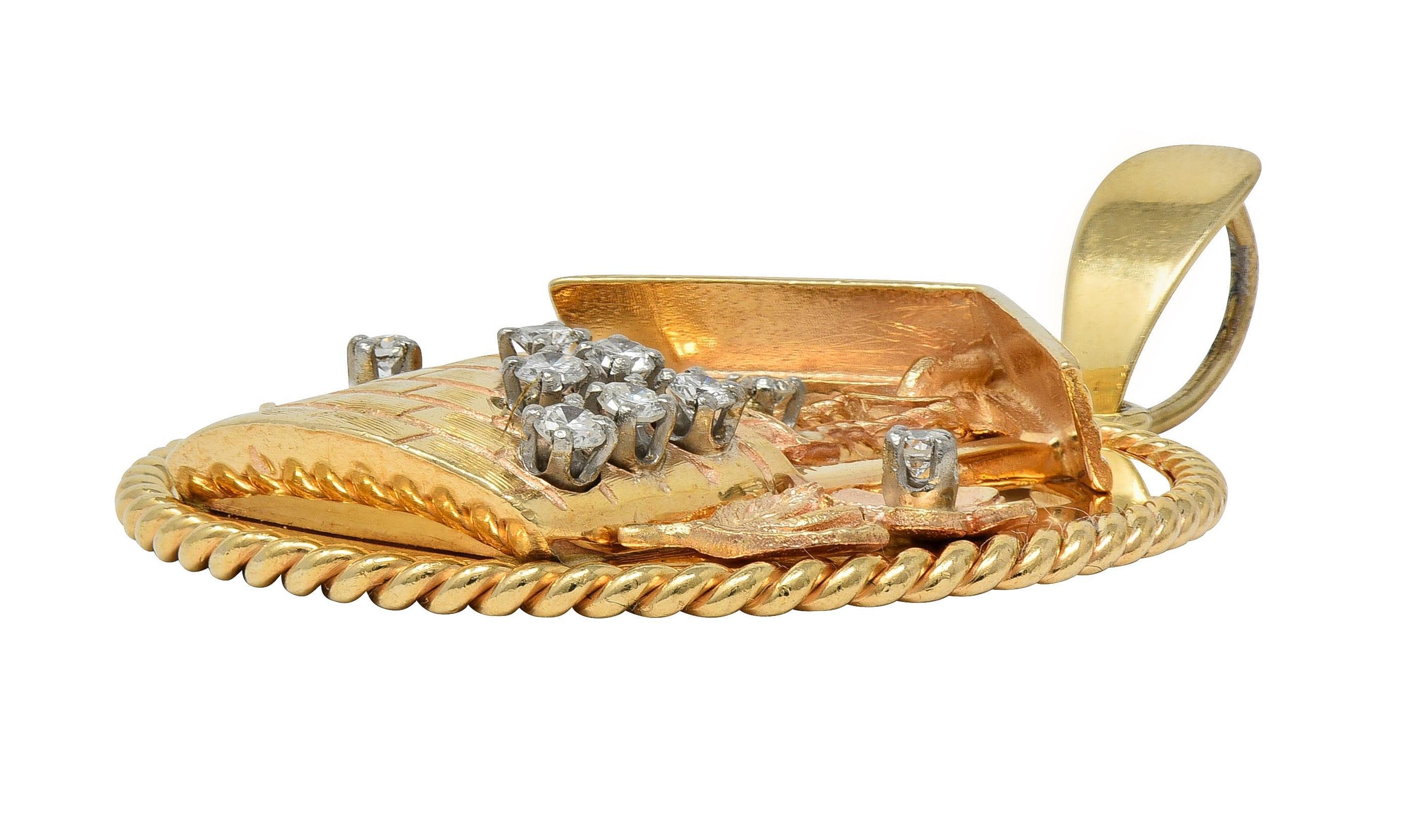 1950er Jahre Diamant 14 Karat Gelbgold Vintage Wishing Well Anhänger Charme im Angebot 2