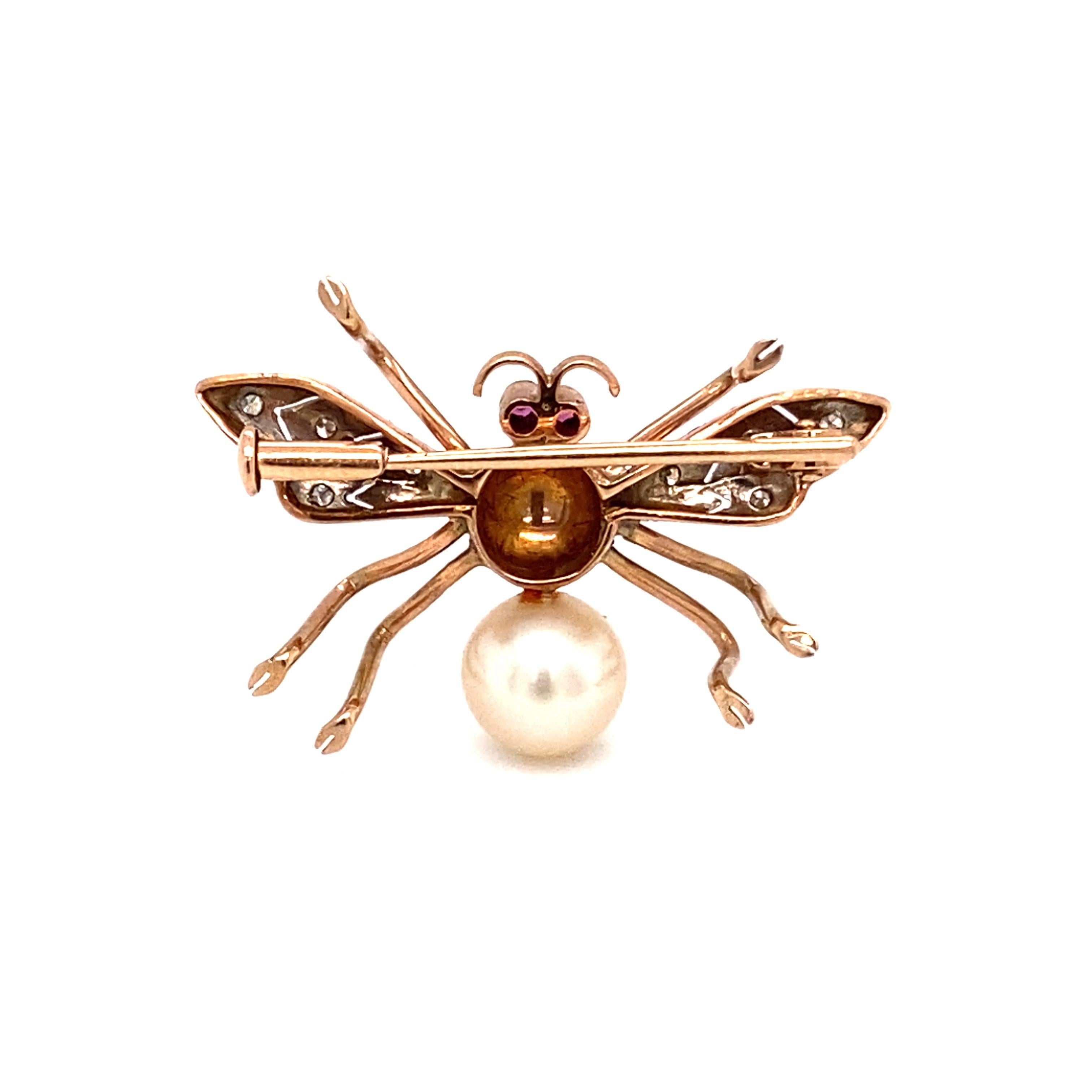 Retro 1950s Diamond and Pearl Bee Brooch Pin, 14 Karat Rose Gold and Platinum