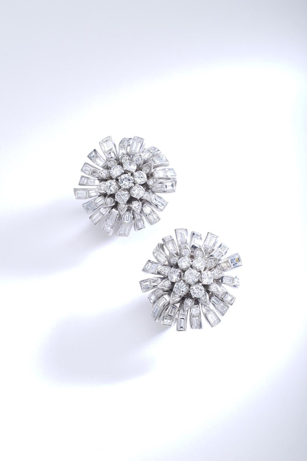 Art Deco 1950s Diamond and Platinum Flower Earrings For Sale