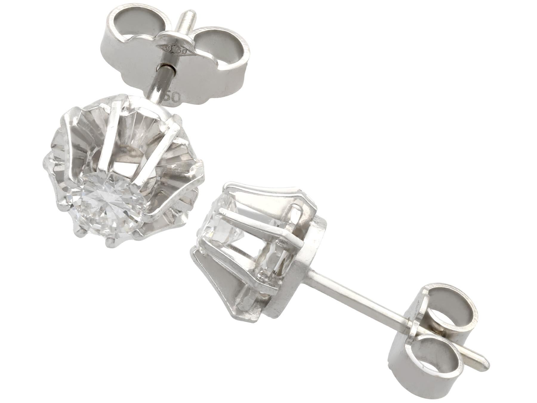 1950s Diamond and White Gold Stud Earrings In Excellent Condition In Jesmond, Newcastle Upon Tyne