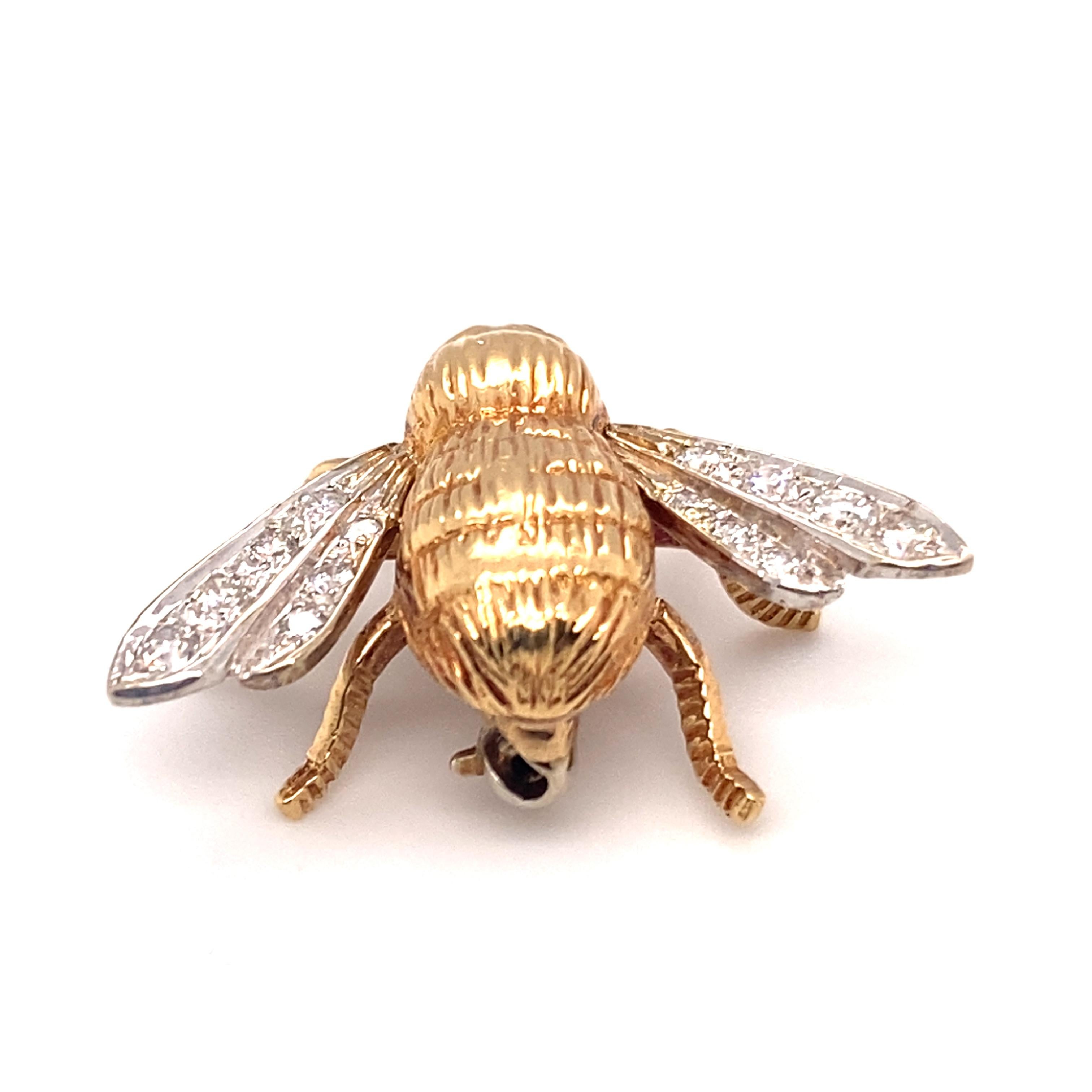 Women's or Men's 1950s Diamond Bee Brooch Pin in 18 Karat Yellow and White Gold