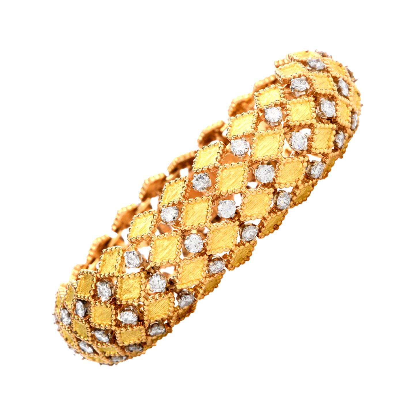 1960s Diamond Domed 18 Karat Snake French Made Mesh Bracelet