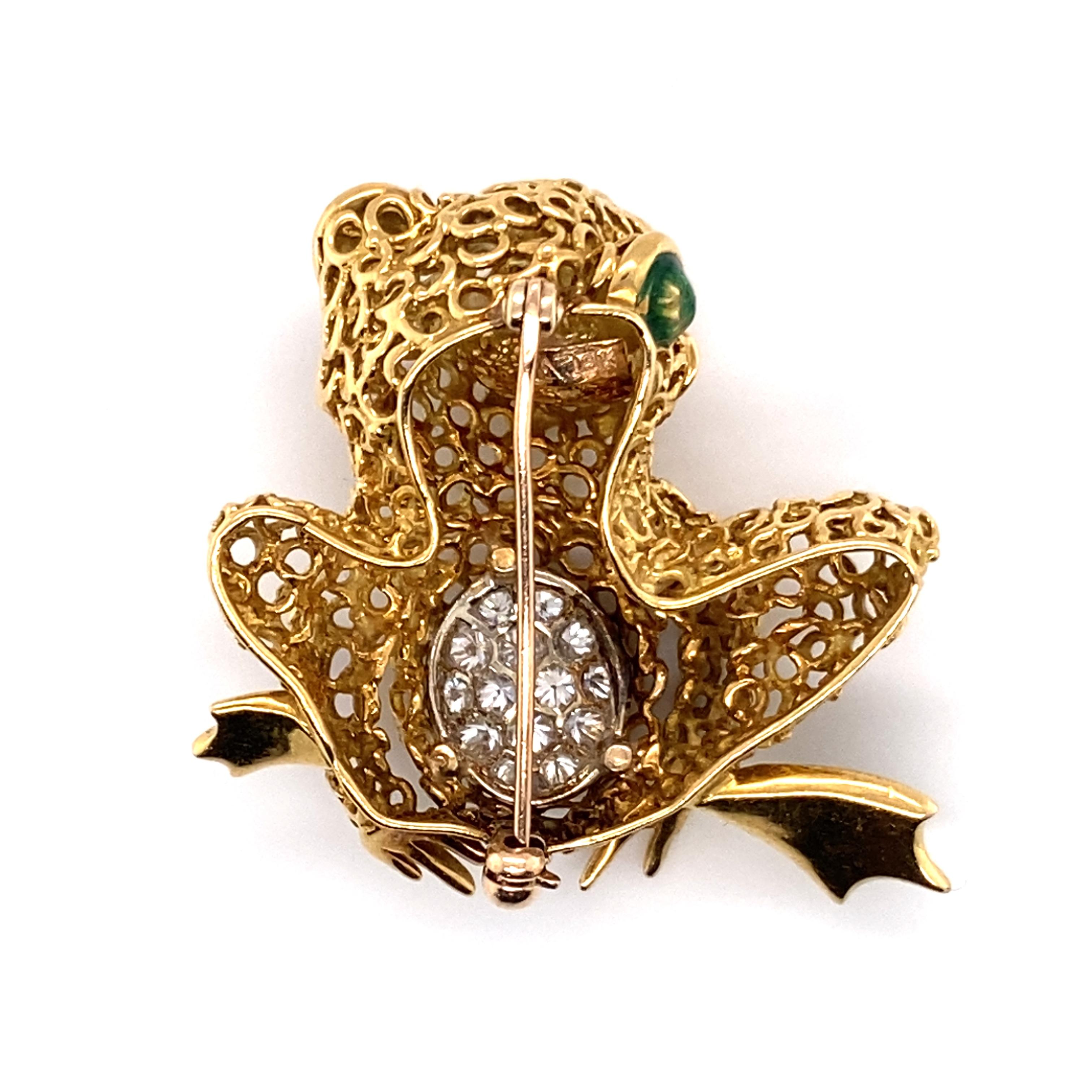 Retro 1950s Diamond Enamel Frog Pin in 18 Karat Gold