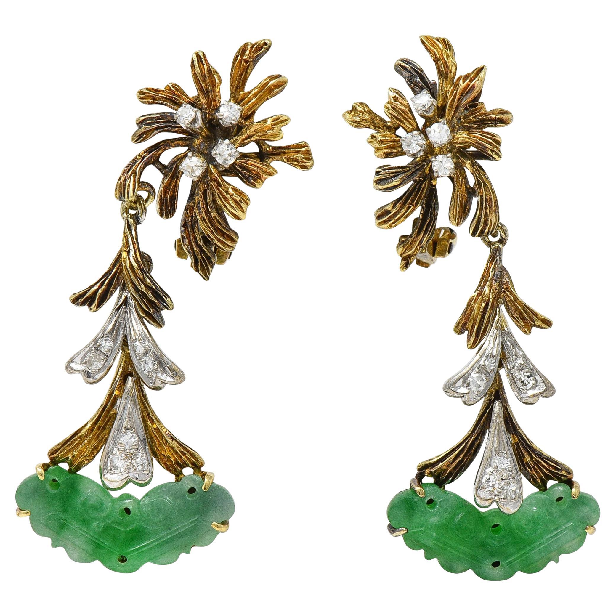 Pendiente de oro de dos tonos de 14 quilates con diamantes de jade de los años 50 en venta