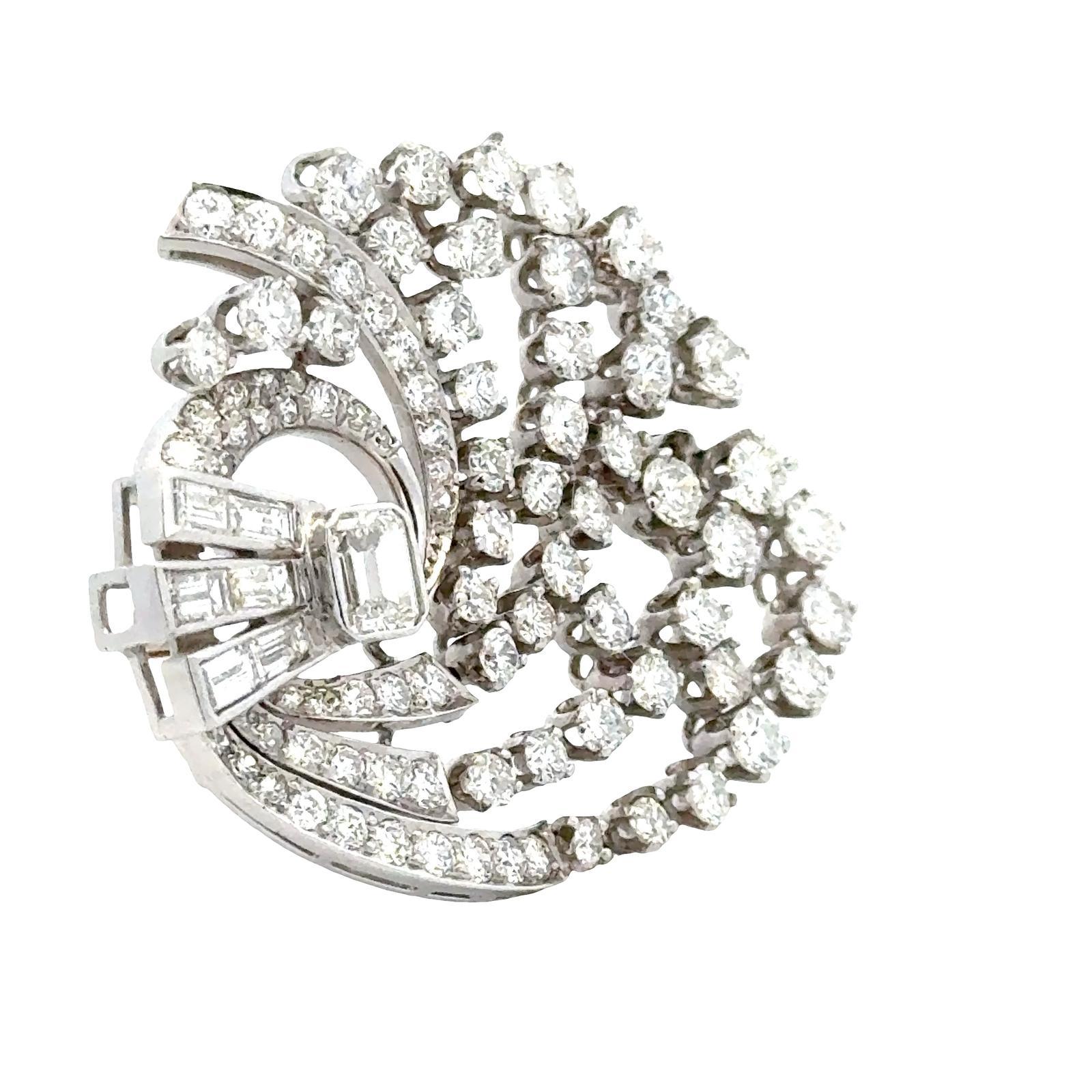 1950's Diamond Platinum Swirl Vintage Brooch Pin In Excellent Condition For Sale In Boca Raton, FL