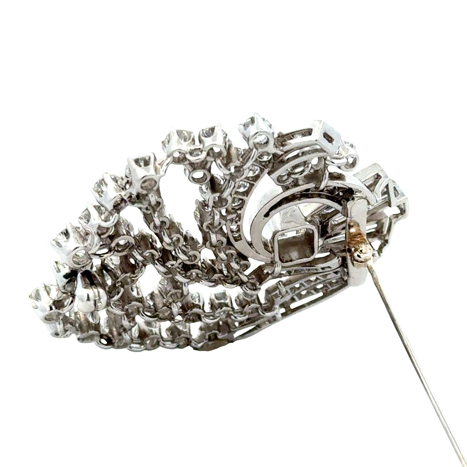1950's Diamond Platinum Swirl Vintage Brooch Pin For Sale 1