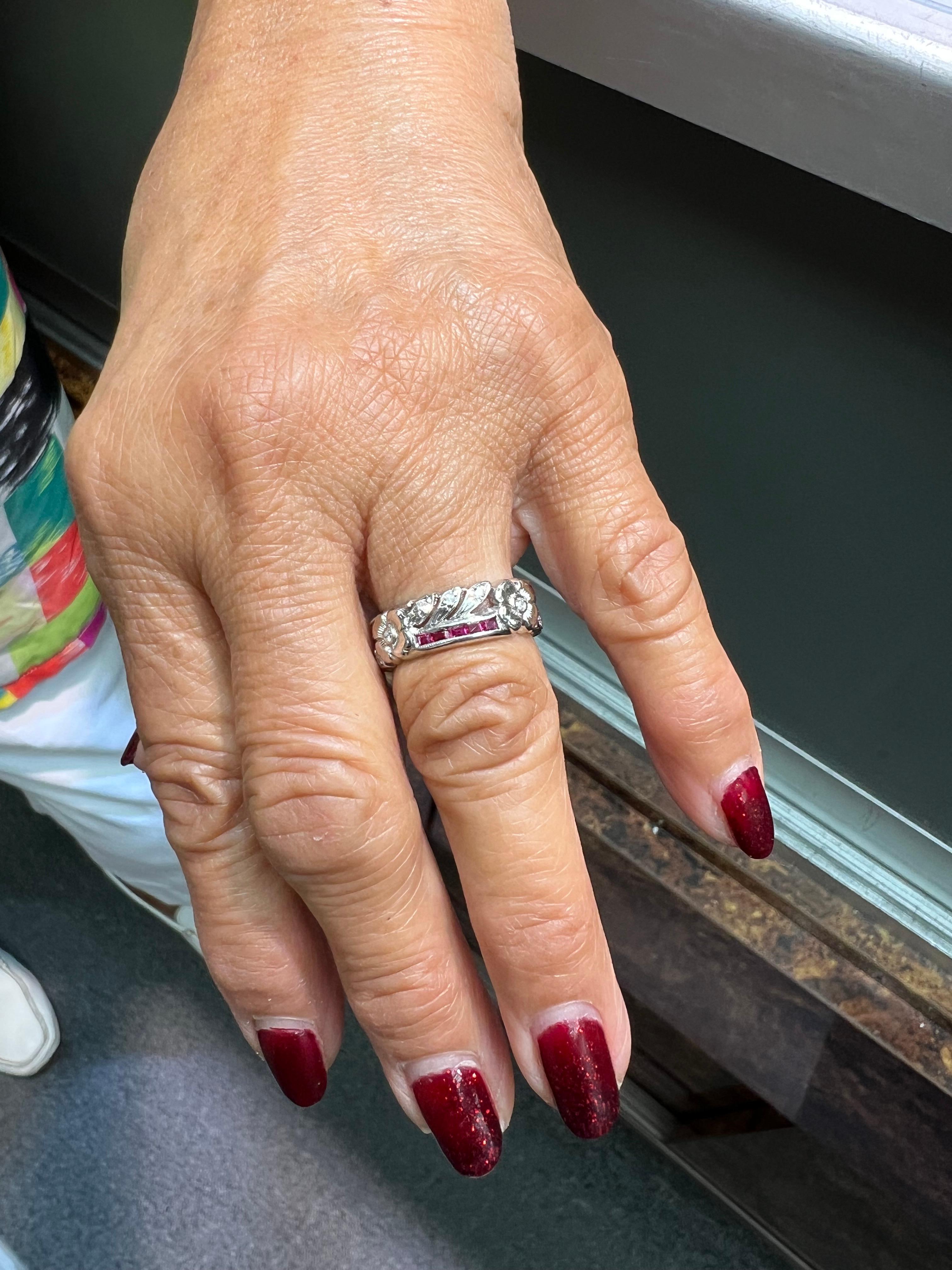 Anillo de eternidad 1950 Diamante Rubí Paladio en venta 2