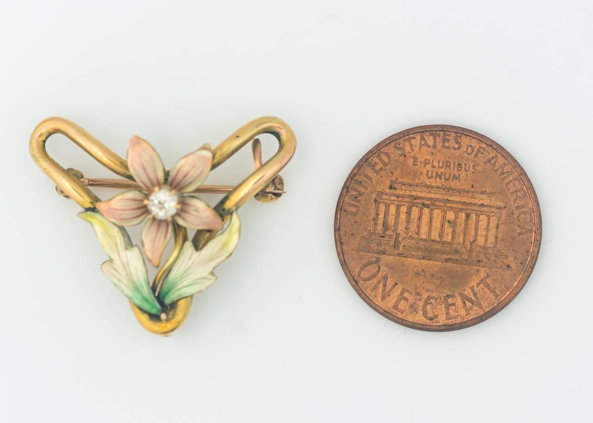 1950s Diamond, Enamel Pink Floral 14 Karat Yellow Gold Convertible Pin Pendant In Good Condition In Atlanta, GA